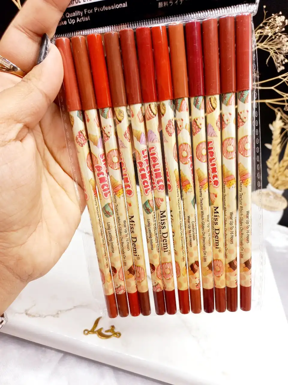 مداد لب پوکه فانتزی برند میس دمی Miss Demi