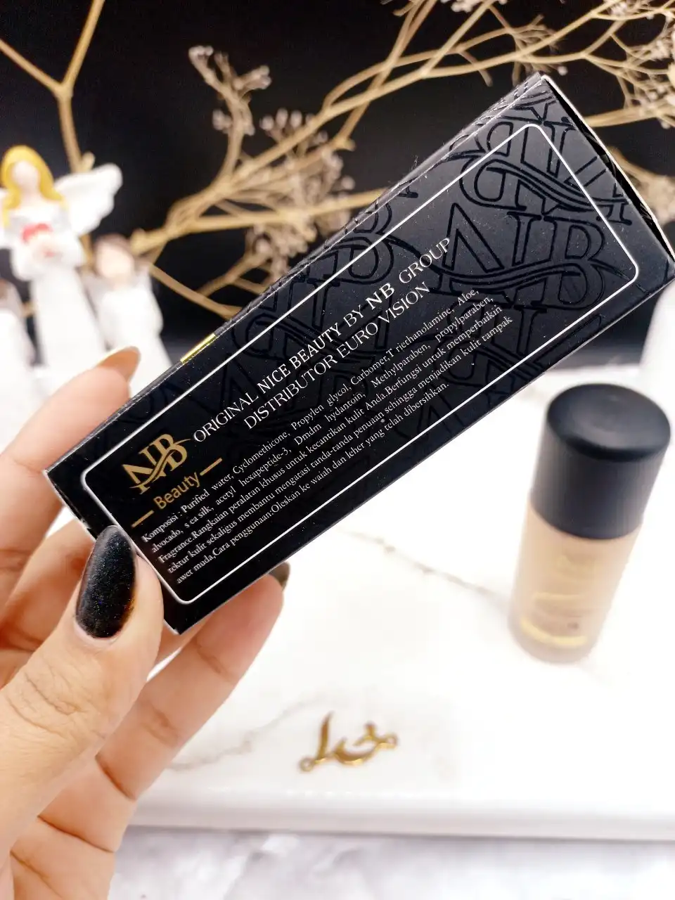 کرم پودر Spf15 ضدآب و ویتامین E نایس بیوتی NICE BEAUTY کد 4045