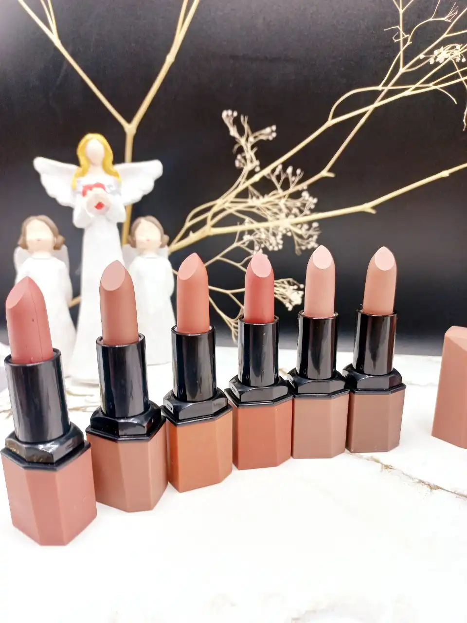 پک 6 تایی رژ جامد مات Queen Mini کد 108-24