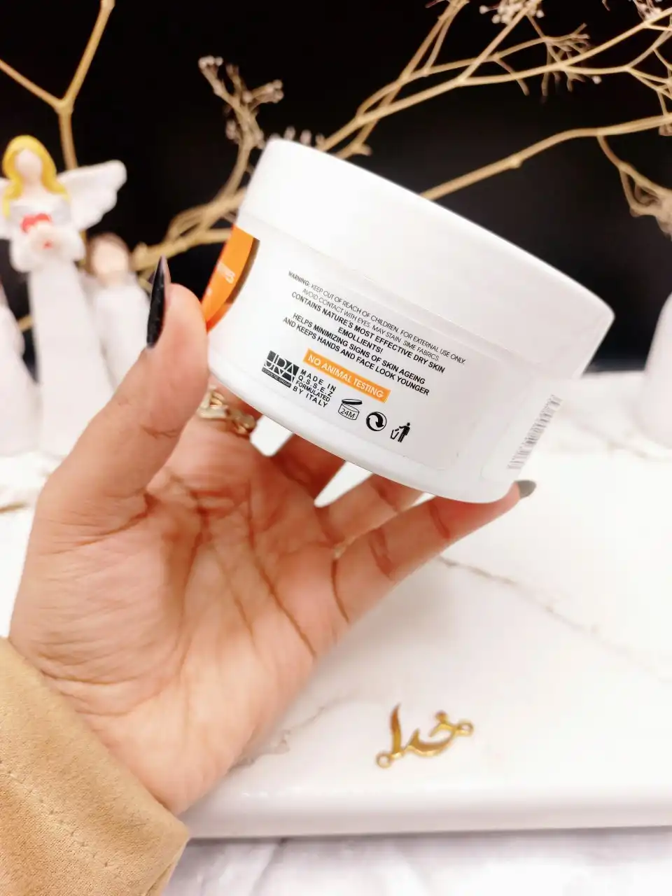 کرم ویتامینه دست و صورت حفظ کننده قوی رطوبت پوست سین لوپ CIEN LOP کد 0064