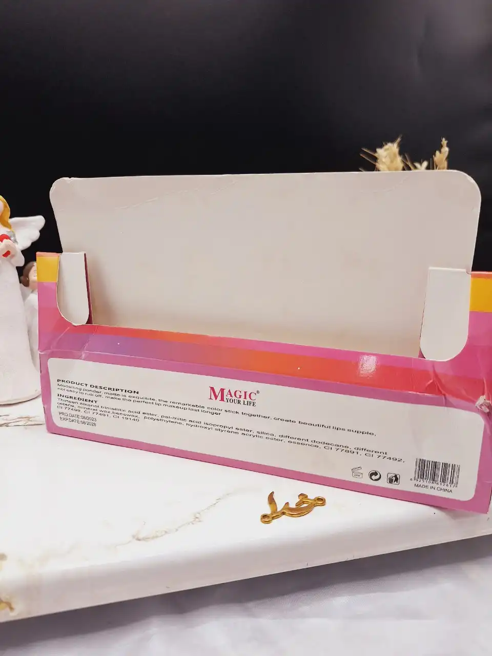 لیپ گلاس طرح فانتزی آویز دار مجیک MAGIC کد LC 1261