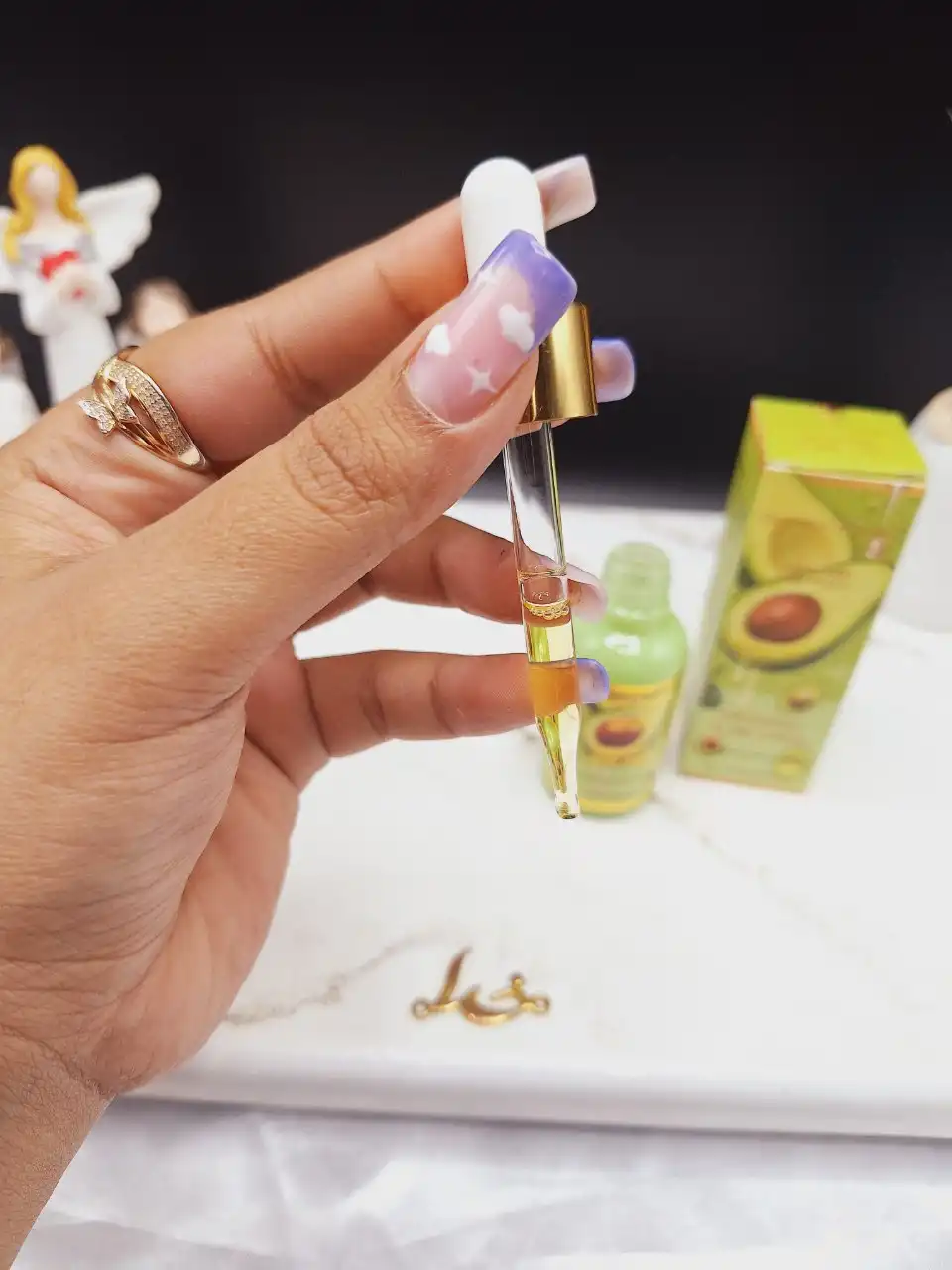 سرم لایه بردار قوی آووکادو Dearme Beauty کد D2237