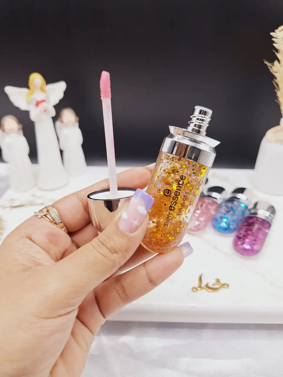 برق لب شاین دار اسنس essence کد 1072