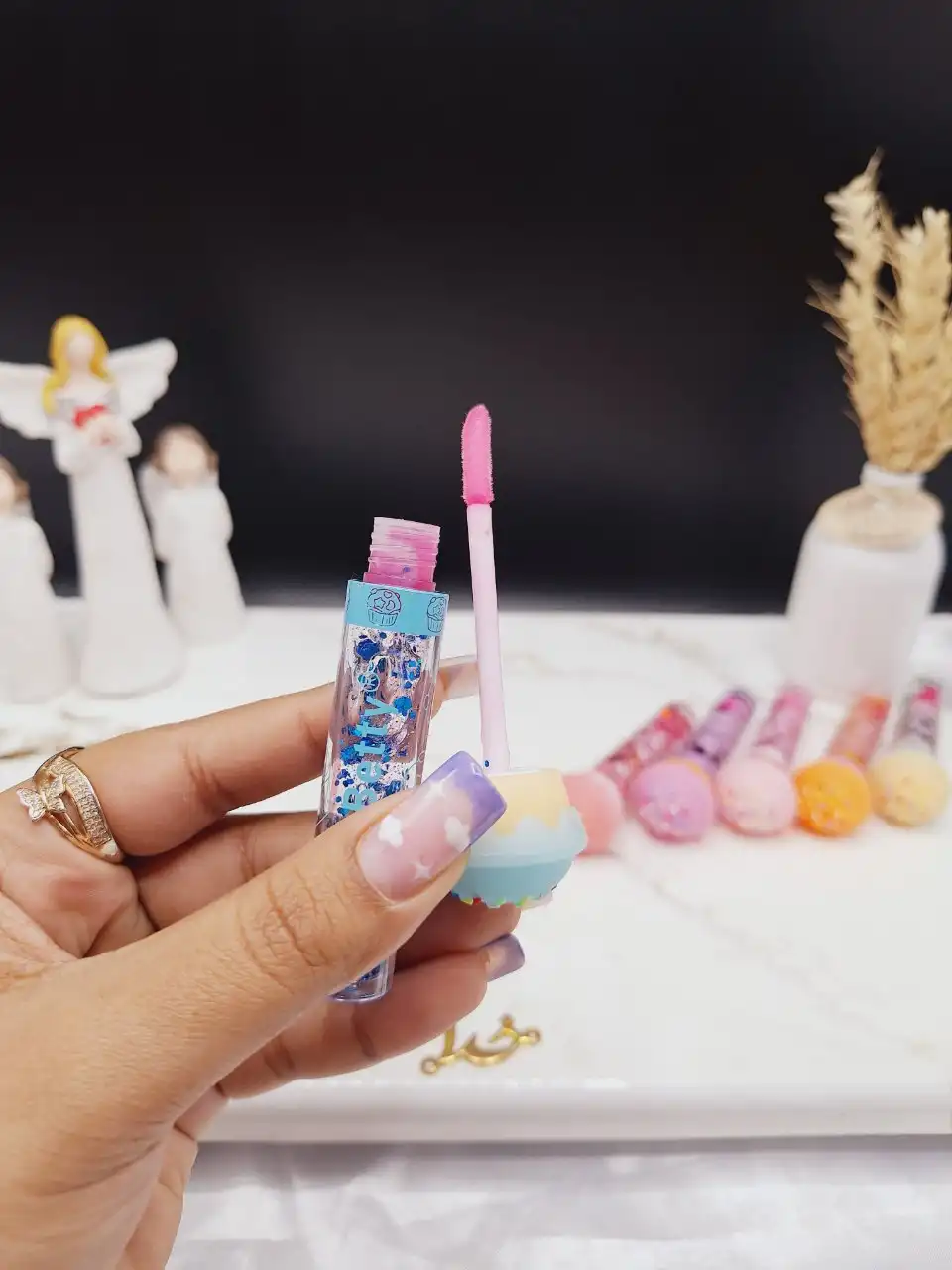 لیپ گلاس طرح کاپ کیک میس بیتی Miss Betty کد 2305