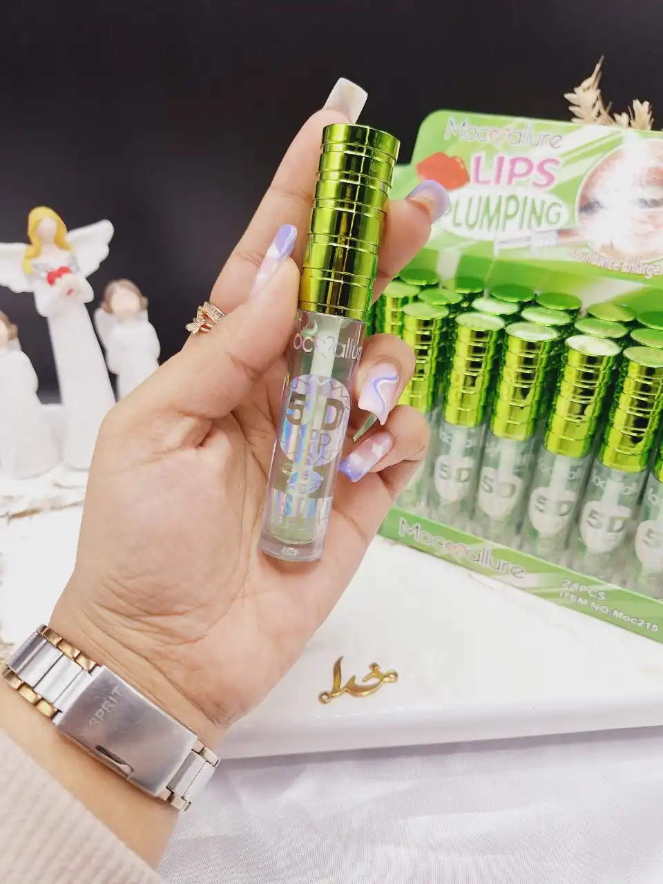 حجم لب ویتامینه برند موکالر Mocallure کد MOC215