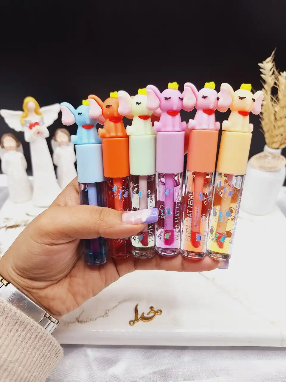 برق لب طرح فیل هدا مات می HUDA MATTE ME کد 281