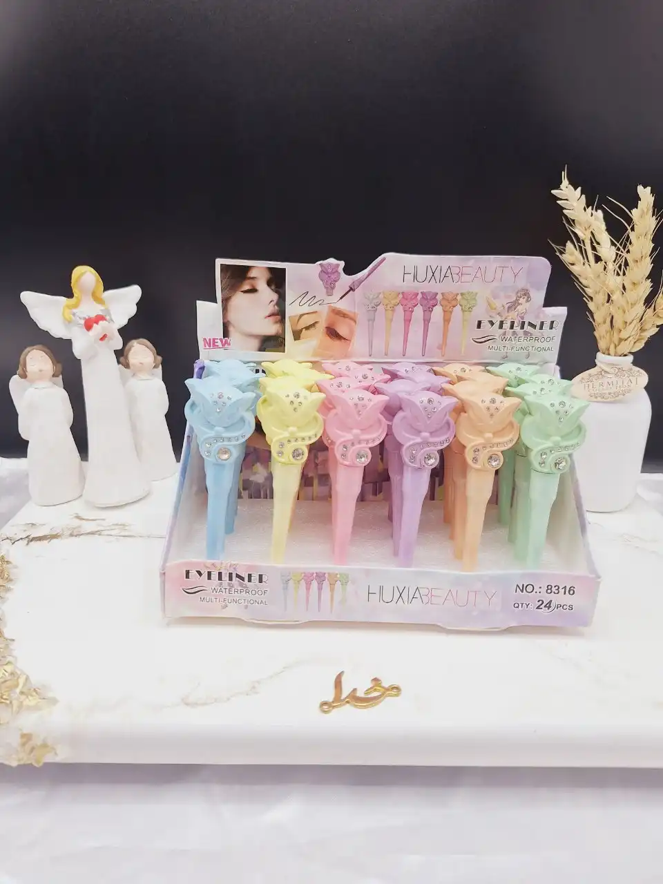 خط چشم مویی طرح روباه هدا بیوتی HUDABEAUTY کد 8316