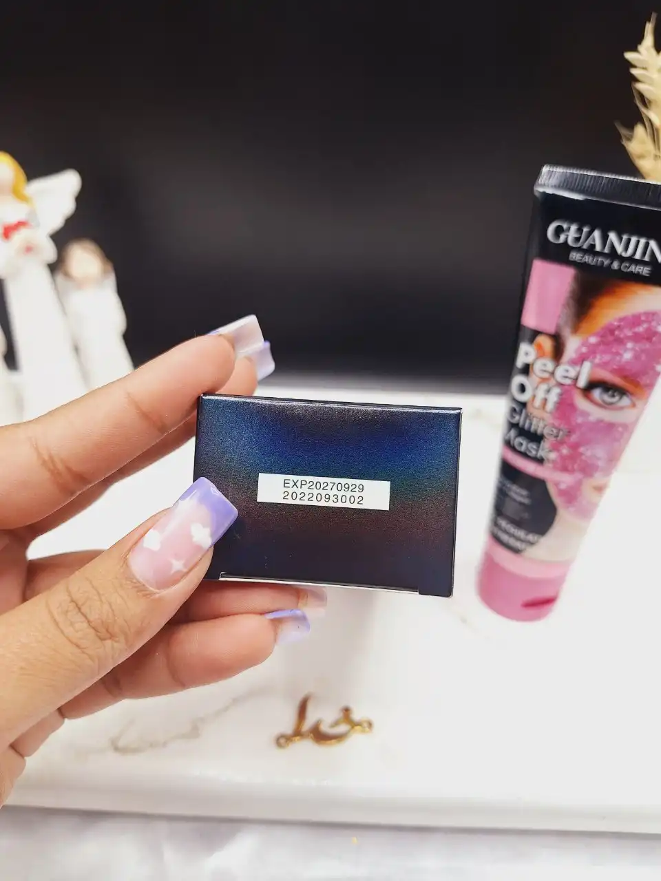 ماسک لایه بردار پیل آف گلیتری GUANJING کد GJ 7069