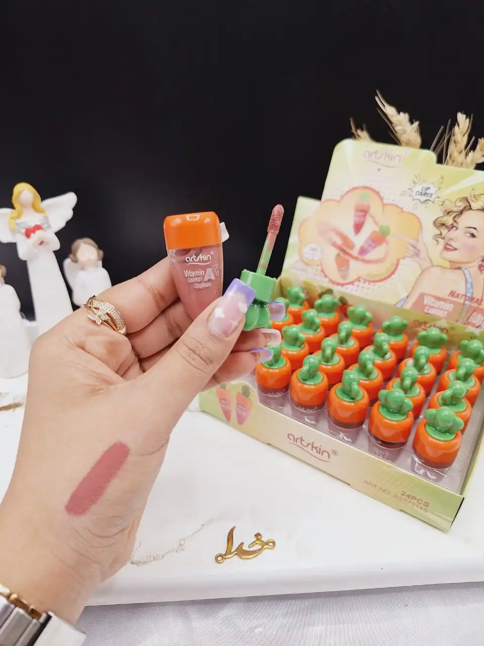 پک رژ لب مایع 6 عددی طرح هویج آرت اسکین artskin کد AS 972145