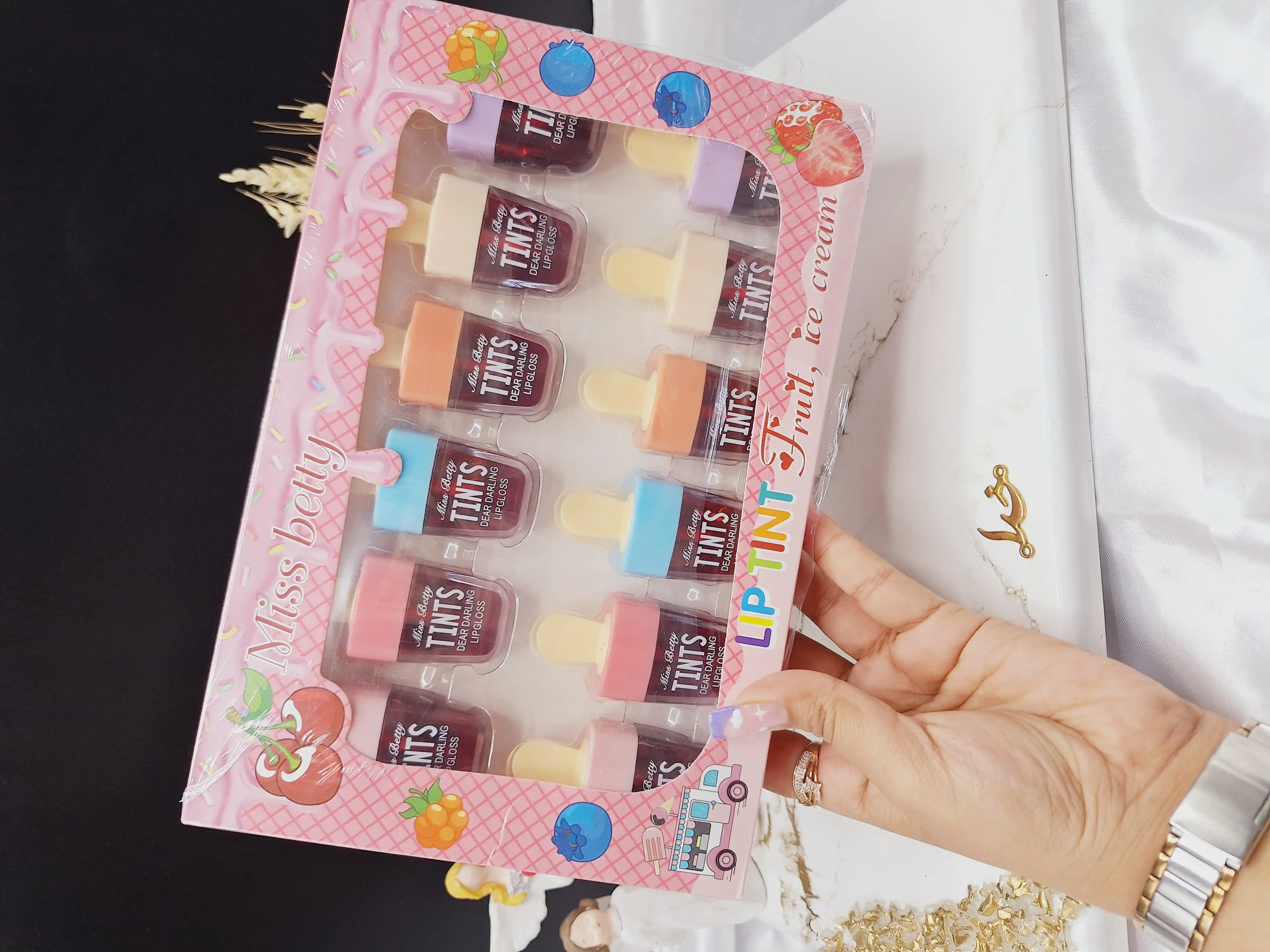 تینت لب بستنی چوبی میس بیتی miss Beeti کد L945