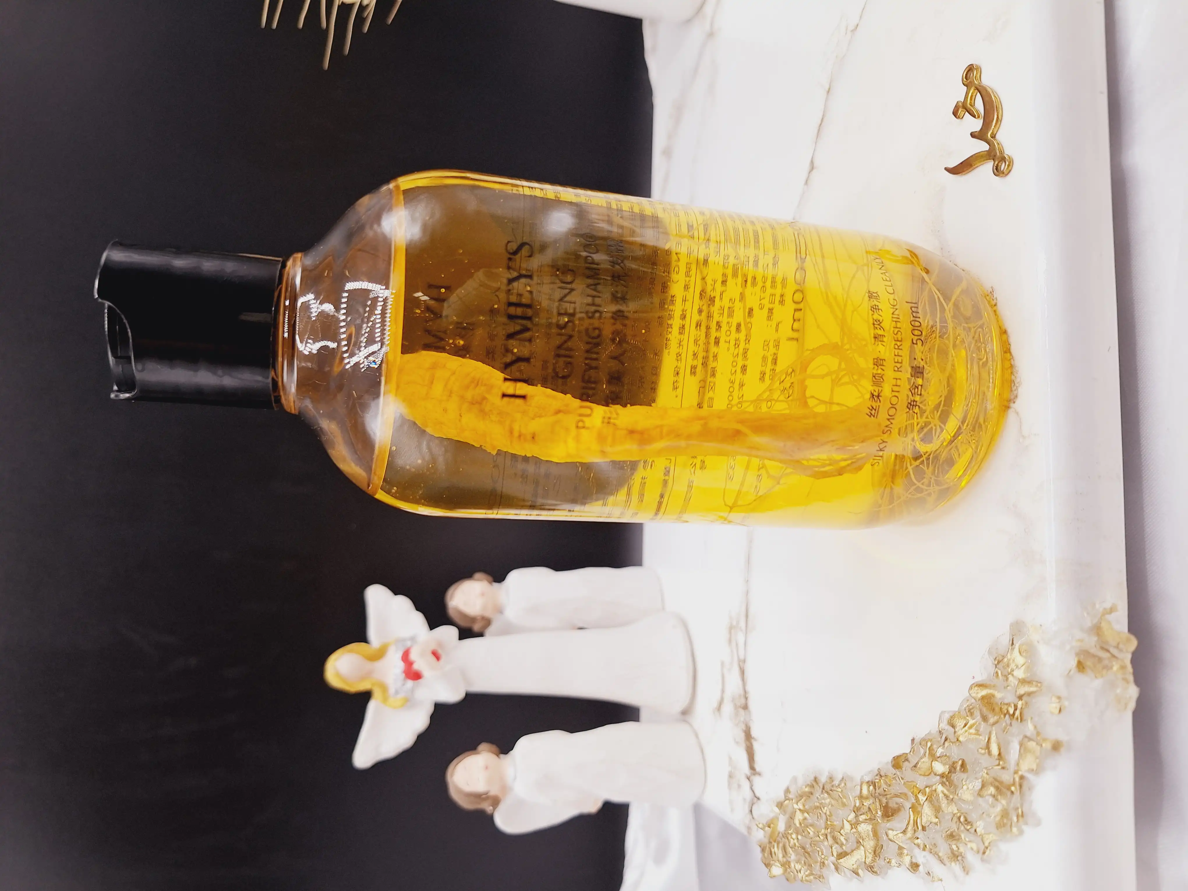 شامپو سر ترمیم کننده و ضد ریزش قوی جینسینگ HYMEYS حجم 500ml کد 7785