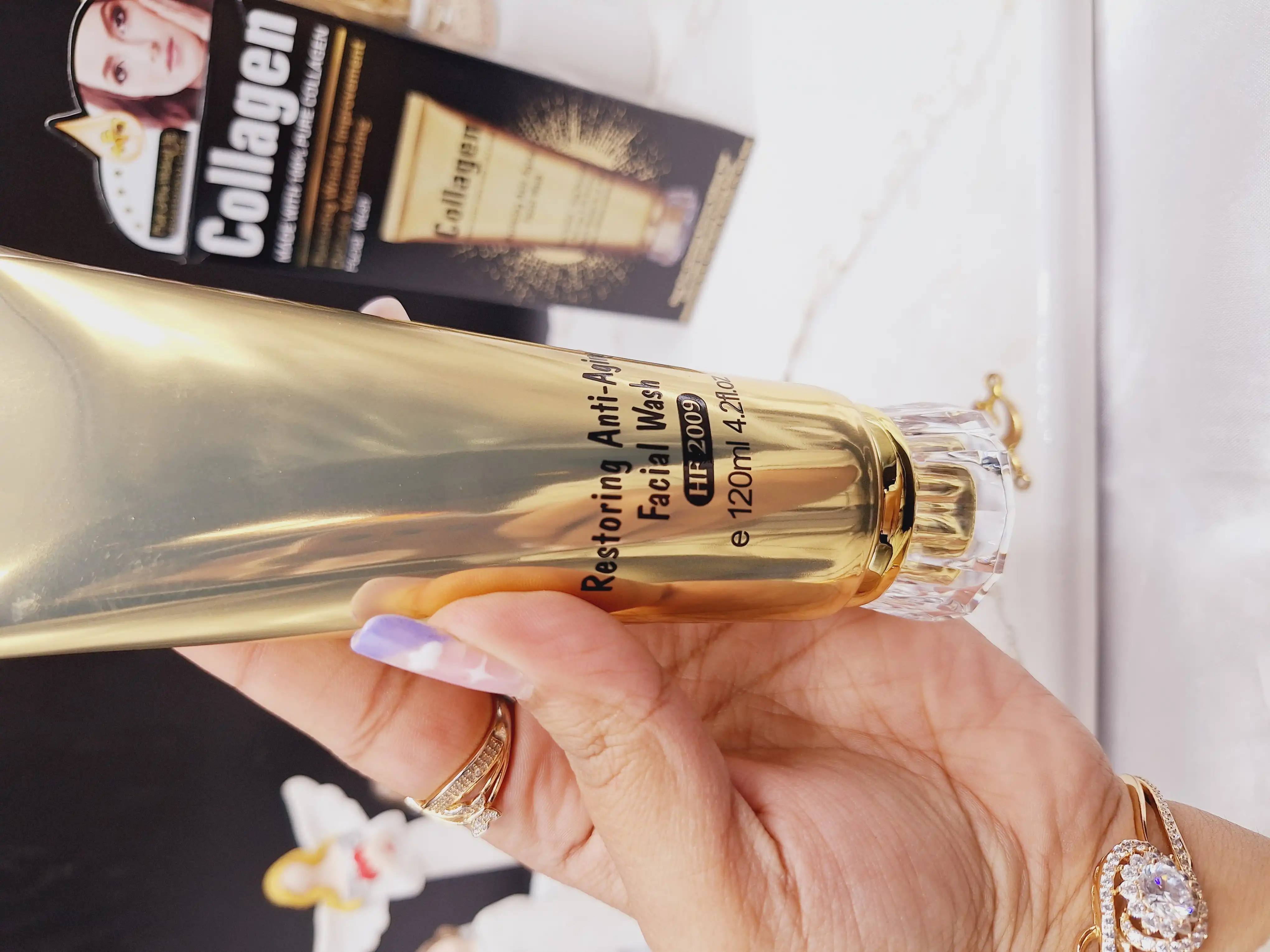 فوم شستشو کنترل کننده چربی و آکنه کلاژن وکالی Wokali کد HF2009