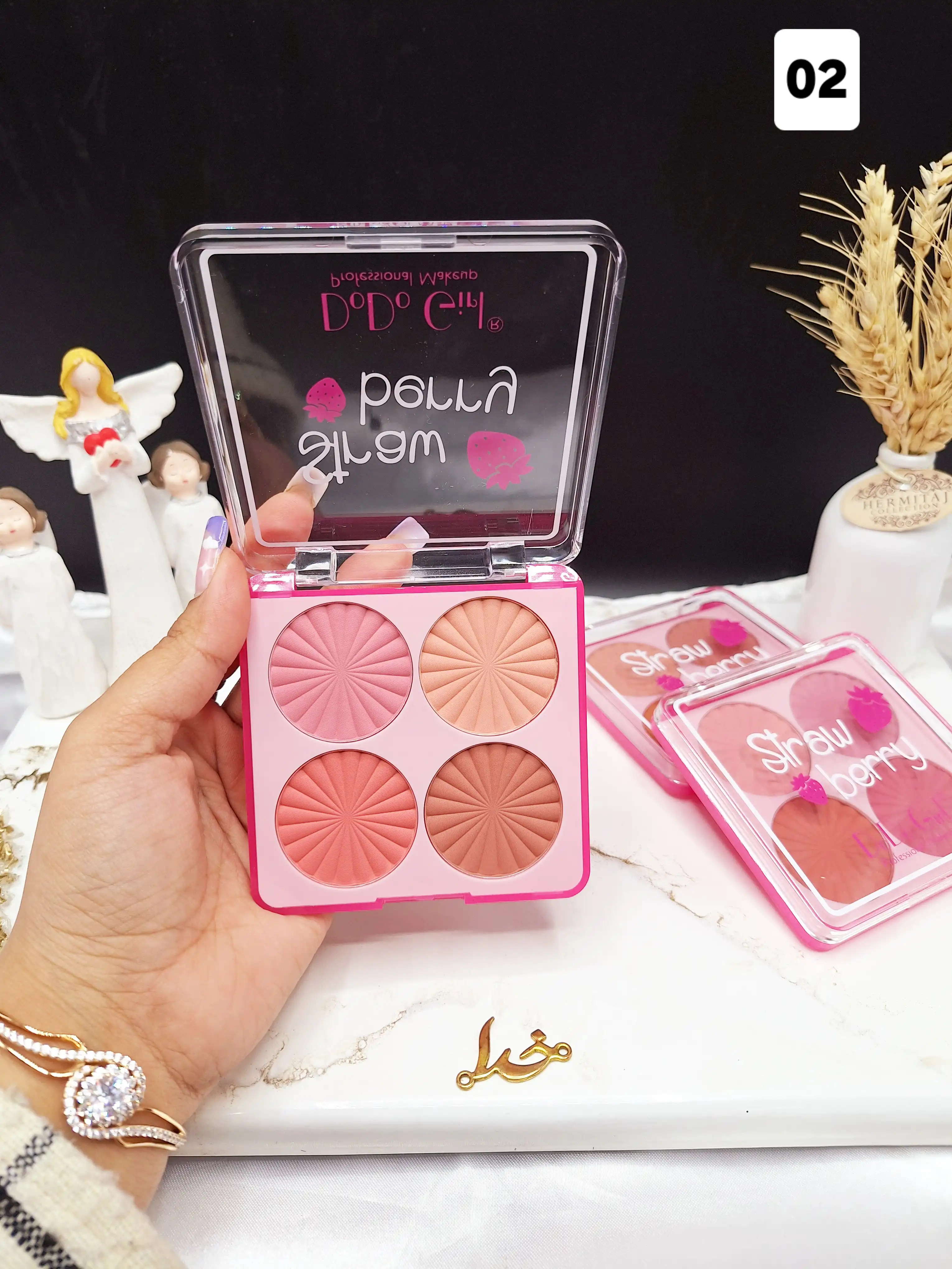 پالت سایه چهار رنگ طرح صدف D.Do Girl کد D4186