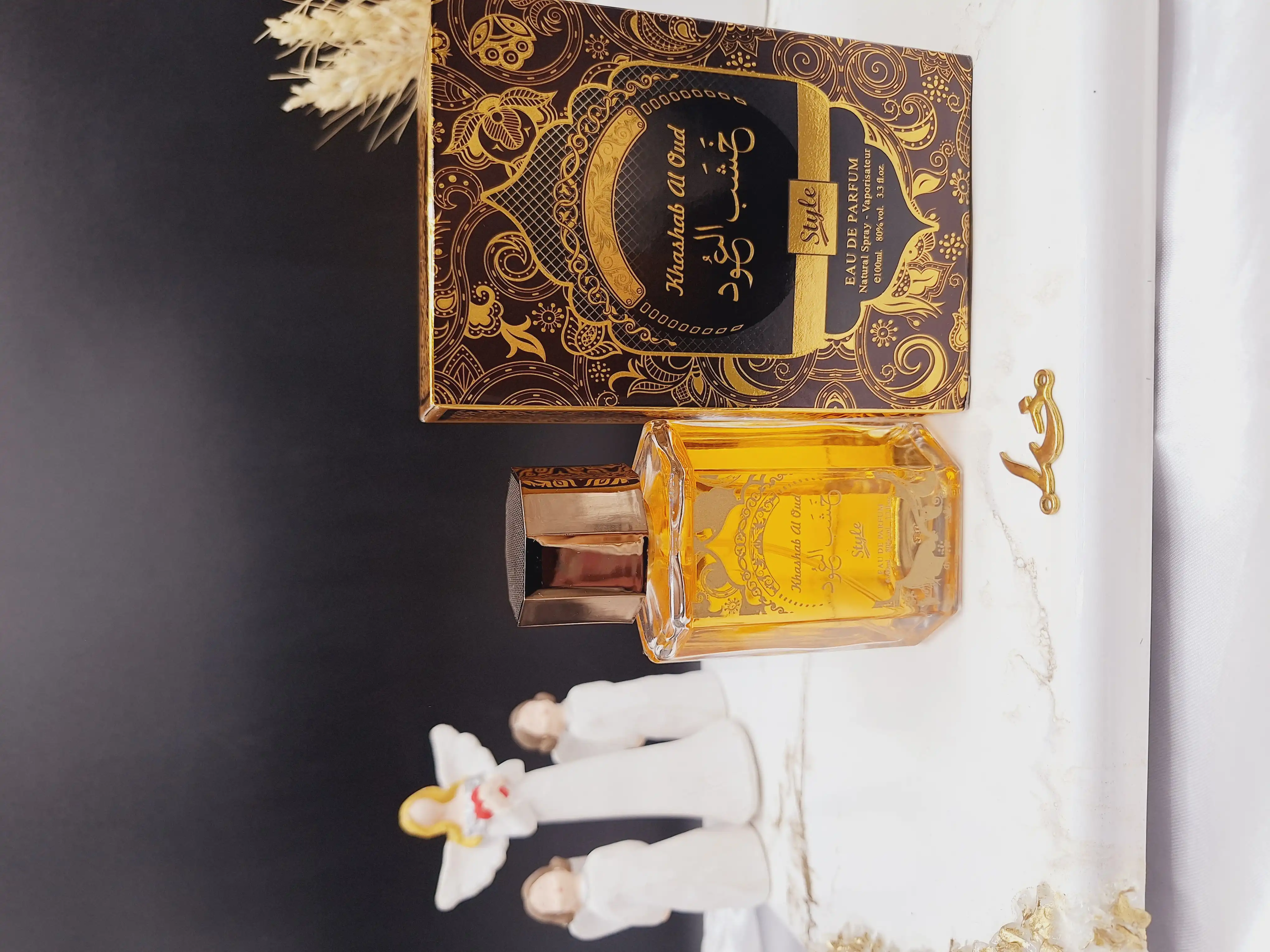 ادکلن خَشَب العُود 100 میل اماراتی