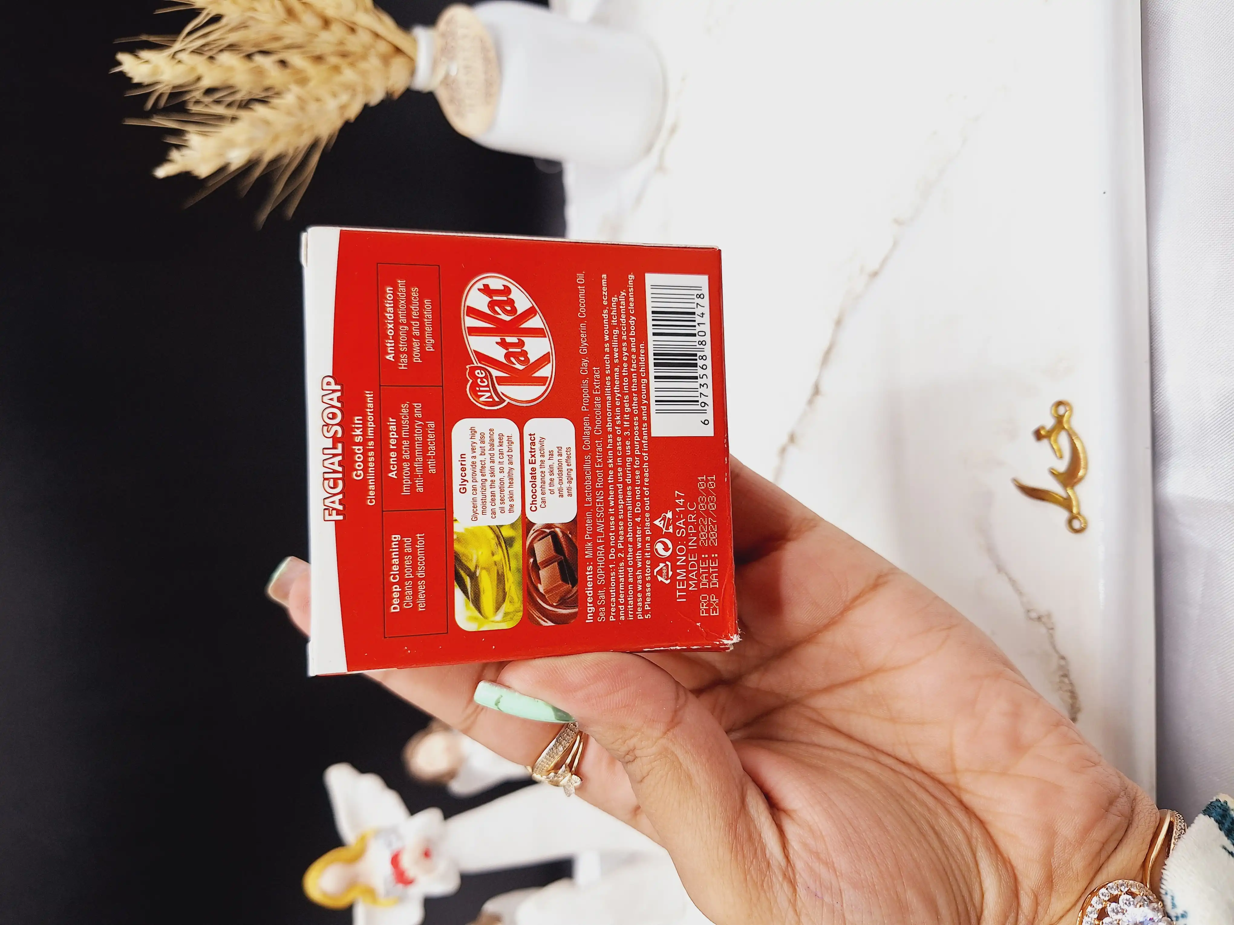 صابون درمان جای جوش و آکنه کت کت شکلات برند سلطان رز SULTANA ROSE کد SA-147