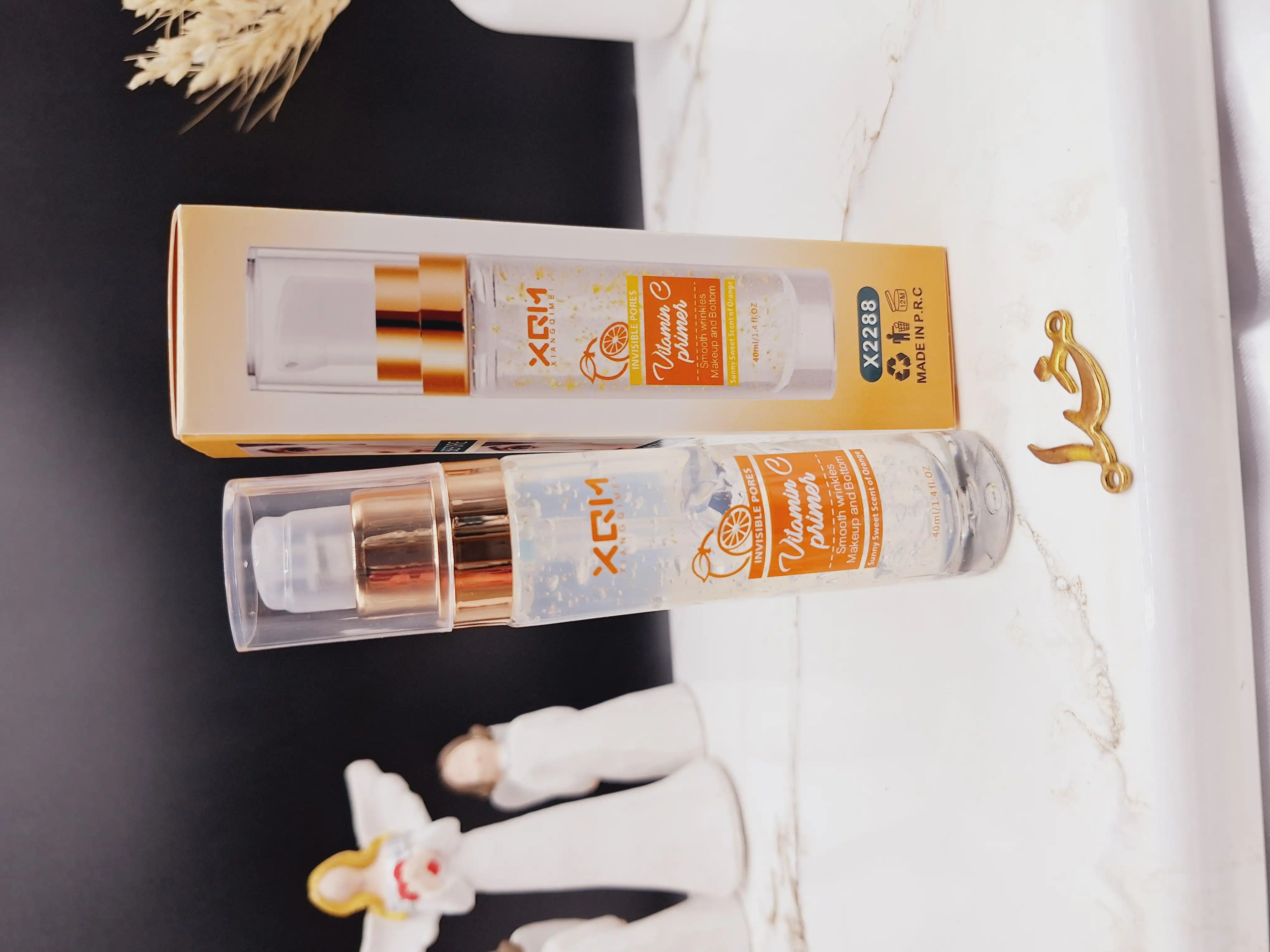 پرایمر و زیر ساز ویتامین سی برند XQM کد X2288