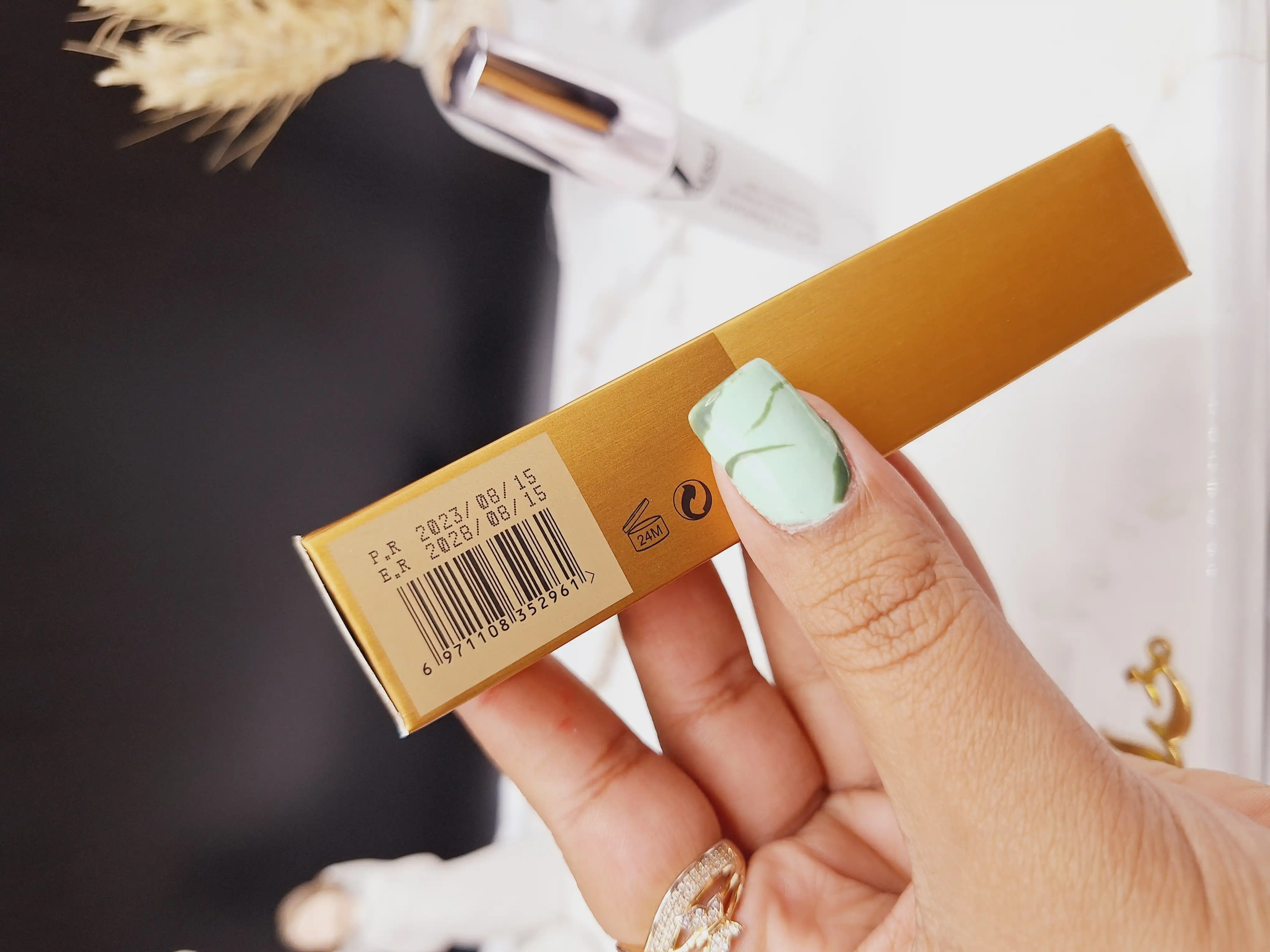 ریمل حجم دهنده و بلند کننده ماسکارا برند ورسای Varsai