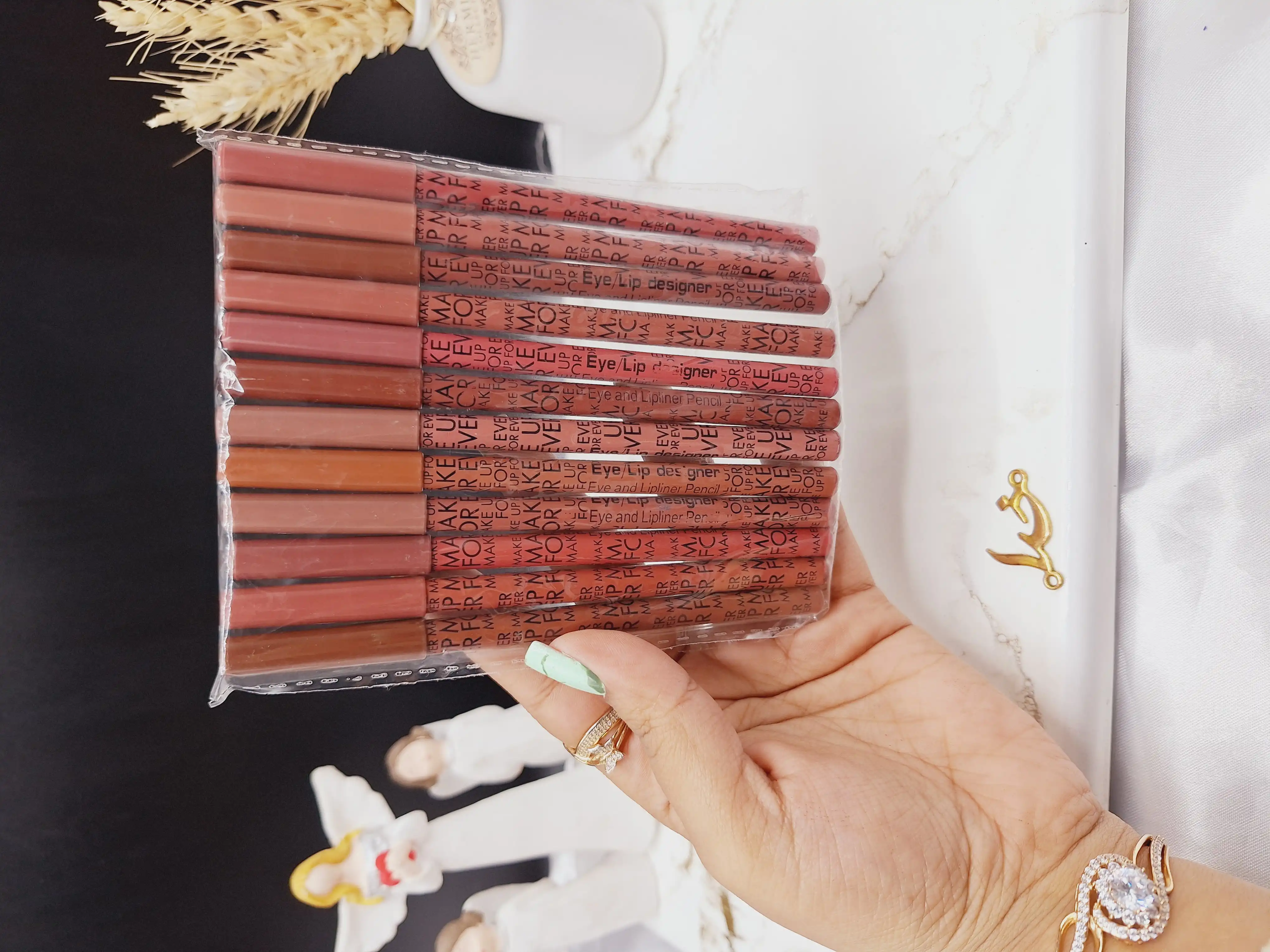 پک ۱۲ تایی خط لب مدادی فور اور FOR EVER