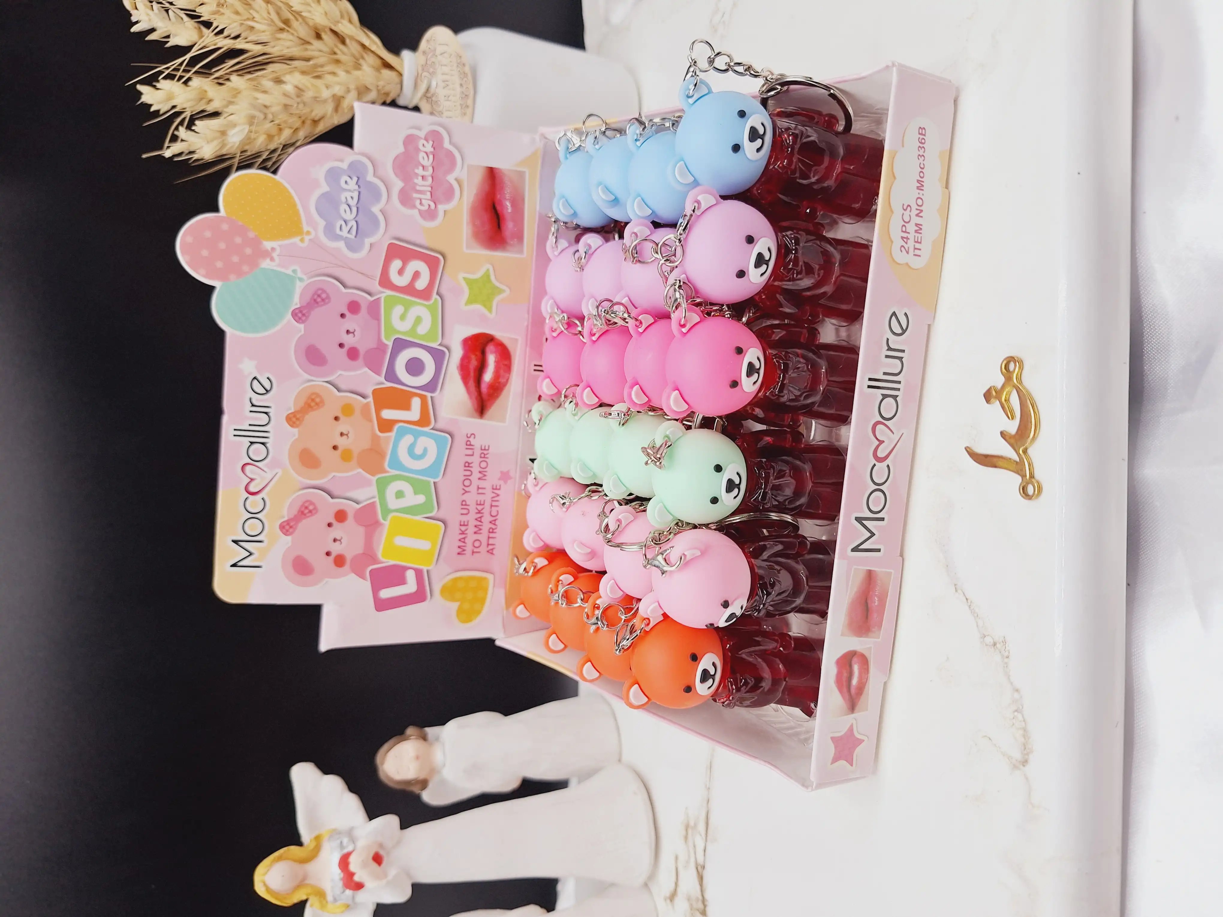 تینت لب آویز دار طرح خرس موکالره Mocallure کد Moc 336B