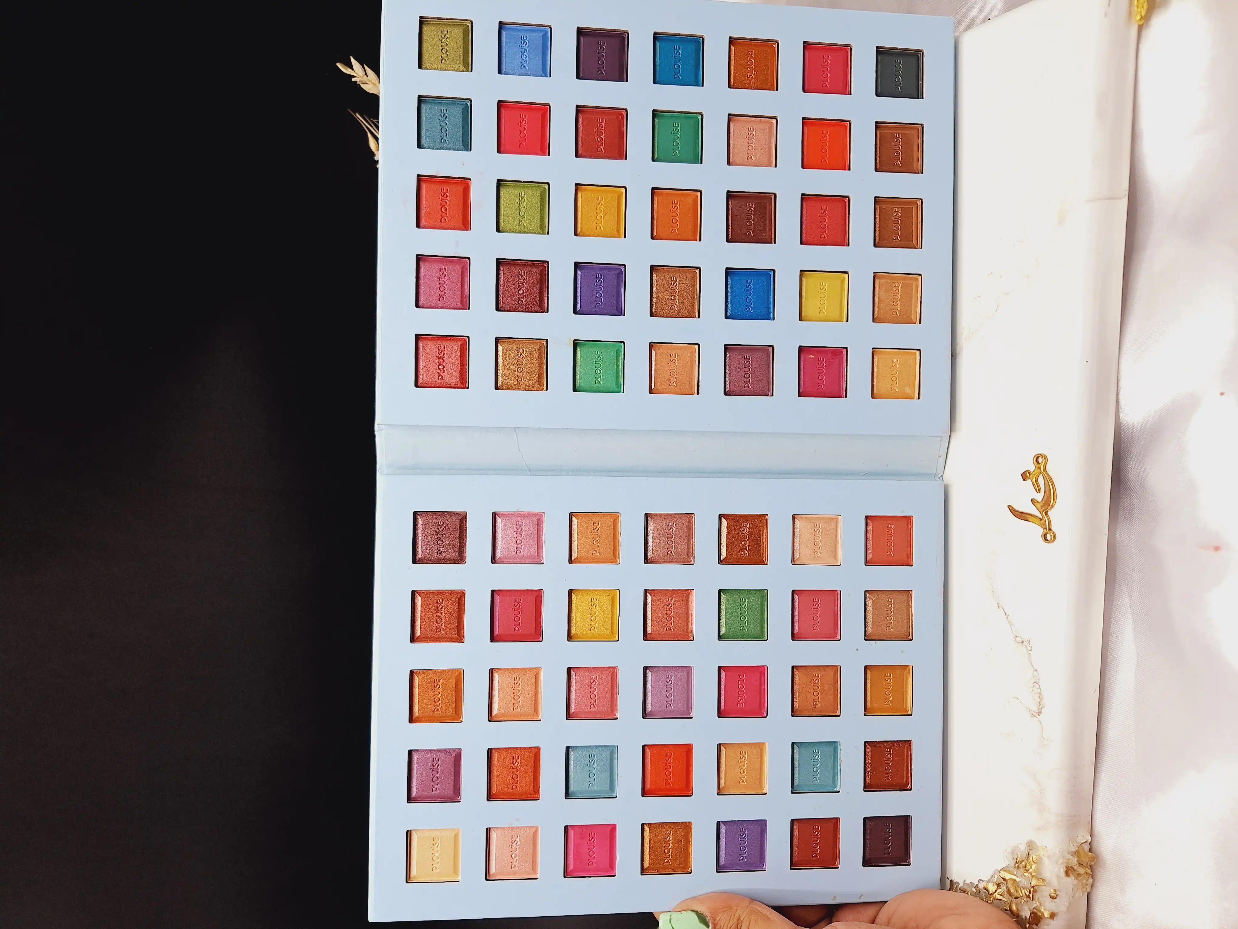 پالت سایه 70 رنگ طرح یونیکورن کد PLOUisE کد TZY_008