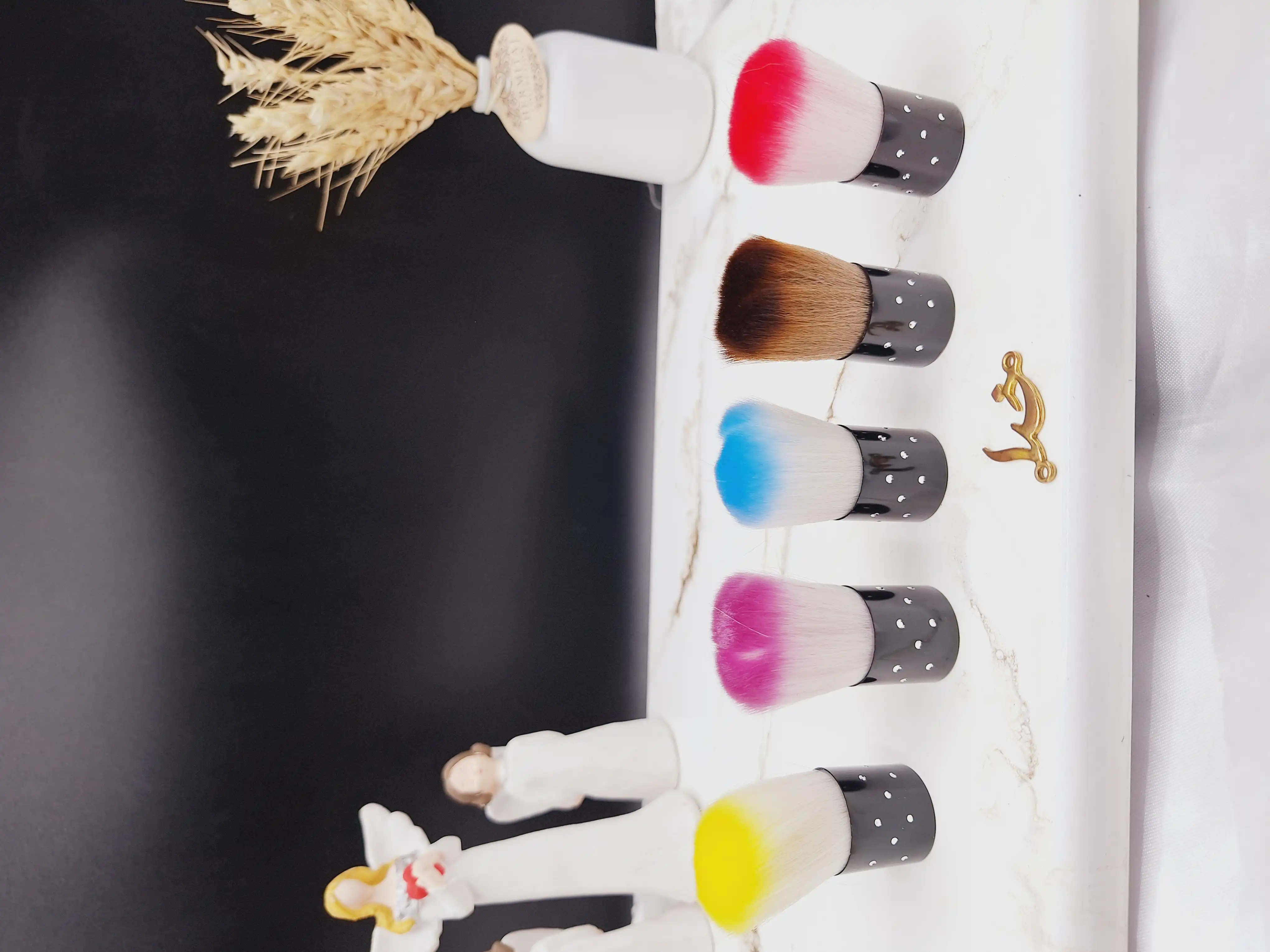 براش رژ گونه نگین دار سایز کوچک