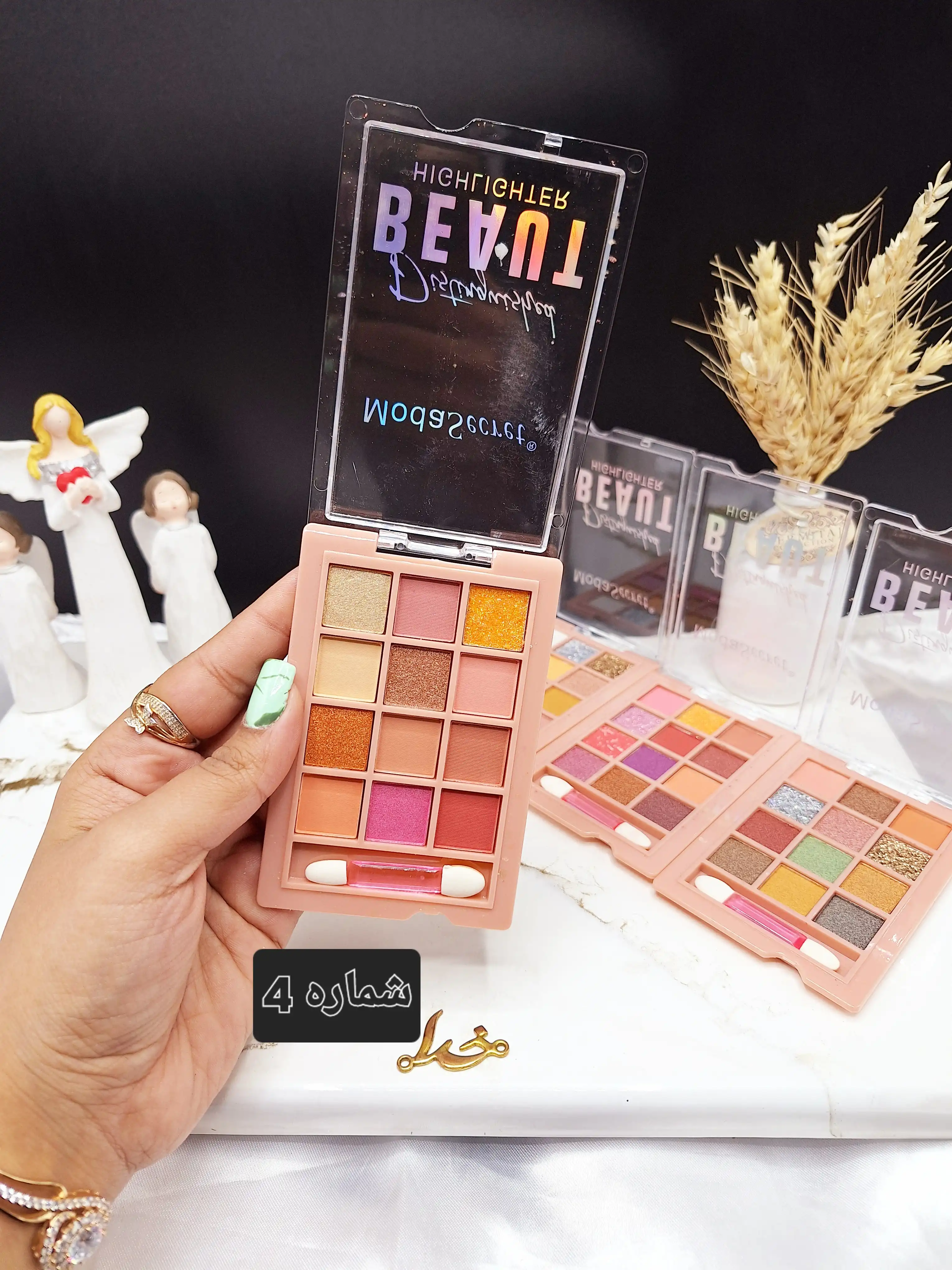 پالت کاربردی 12 رنگ برند باربی بیوت Barbie BEAUT کد YL_00119