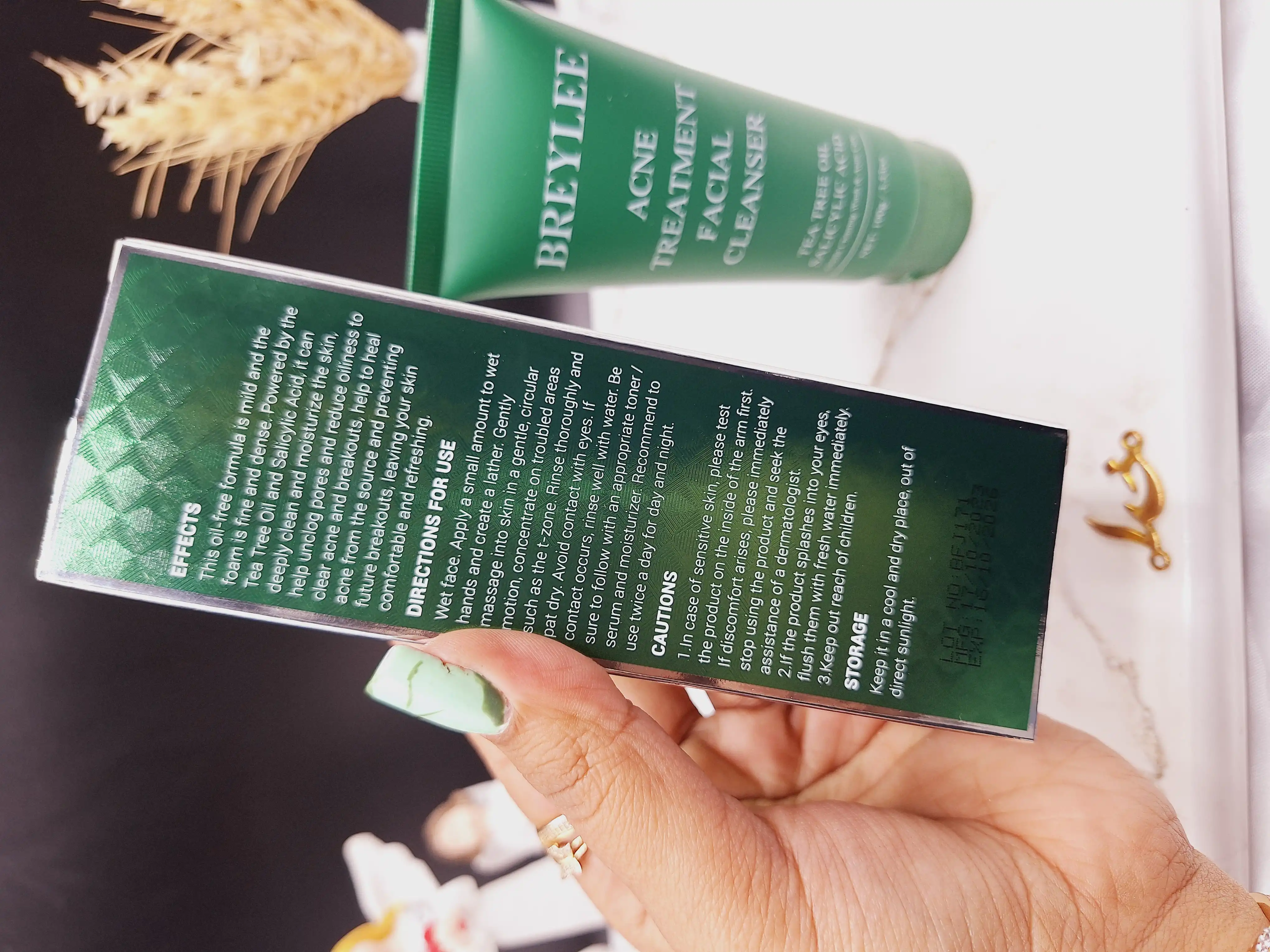 فوم ضد جوش قوی و کنترل کننده چربی پوست بریلی BREYLEE کد BY109C1