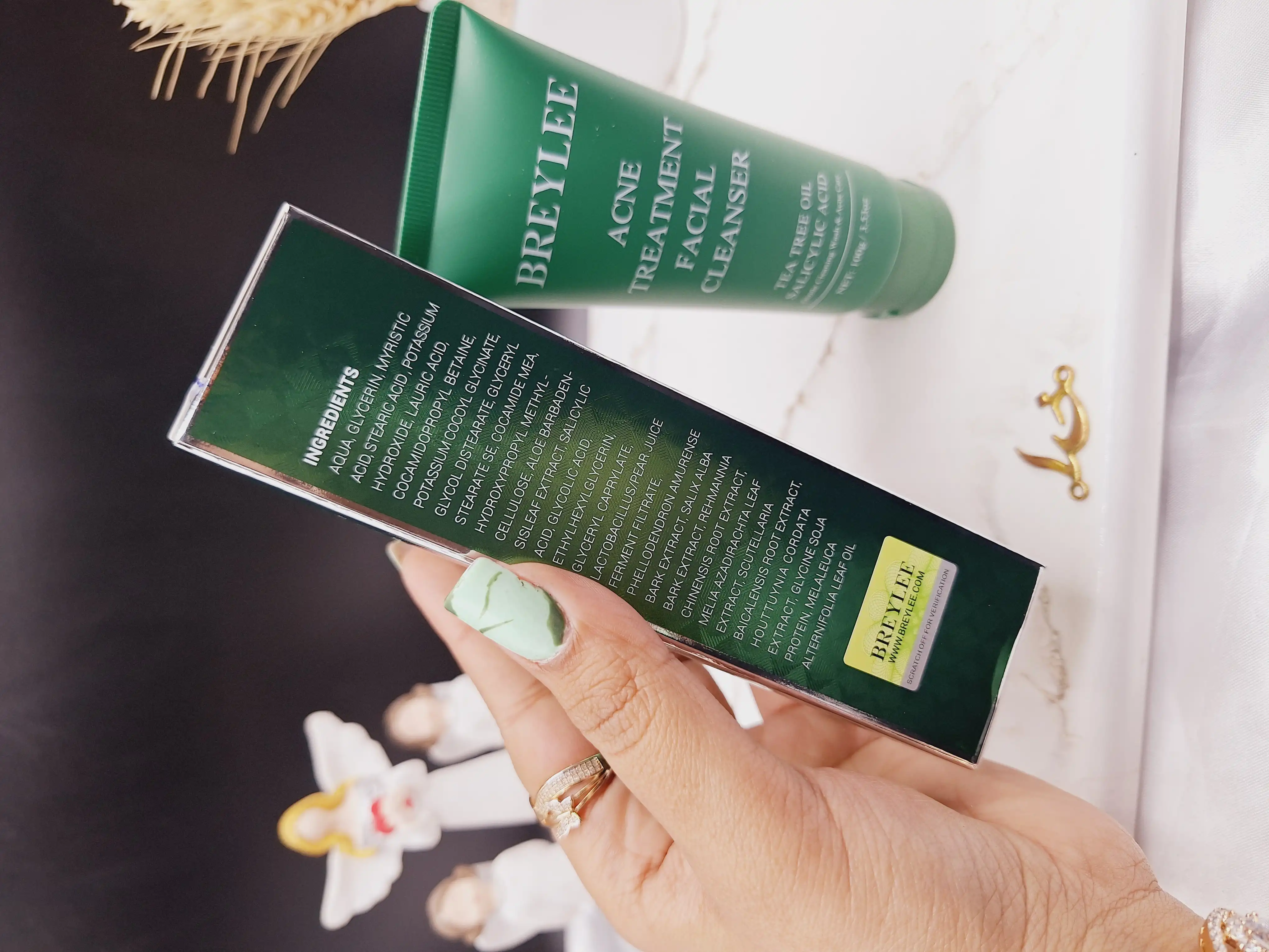 فوم ضد جوش قوی و کنترل کننده چربی پوست بریلی BREYLEE کد BY109C1