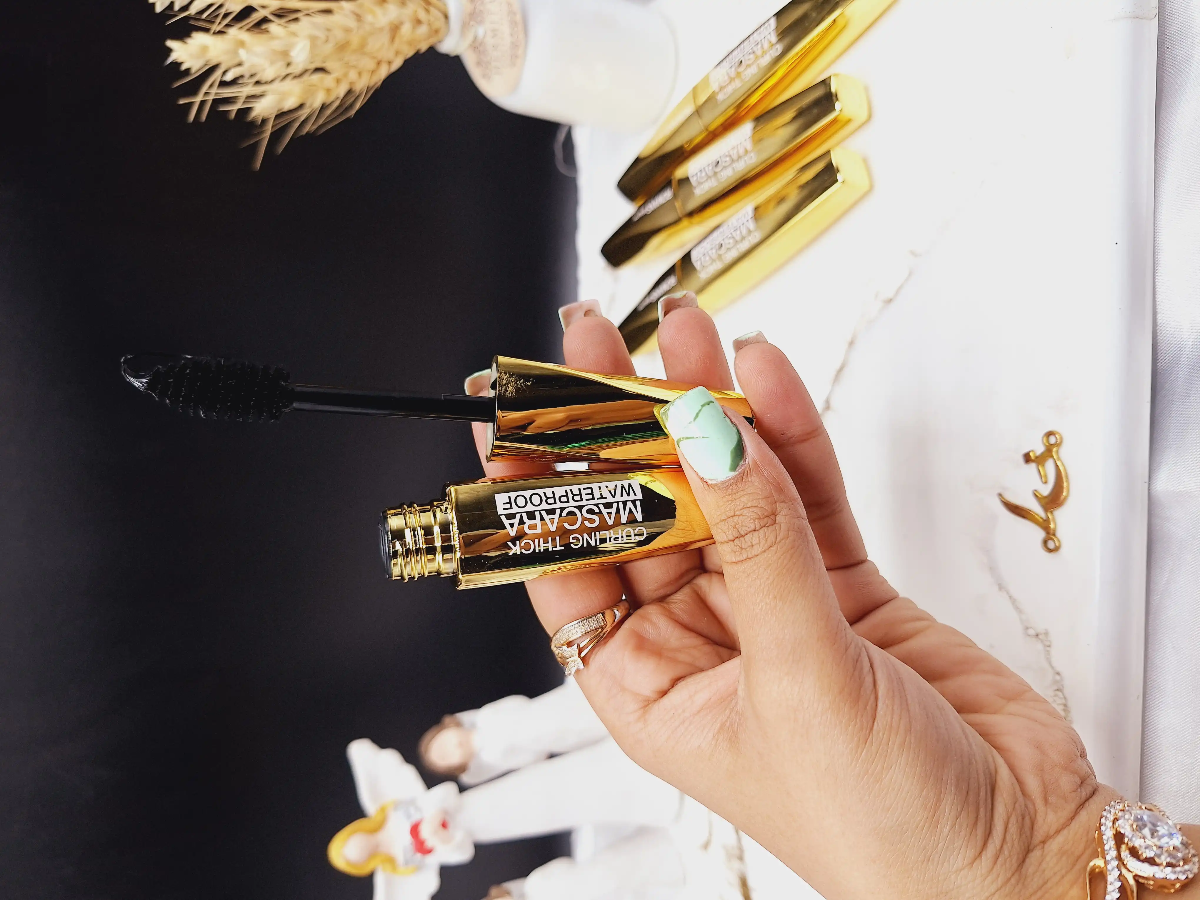 ریمل پر پشت کننده رومانس بیوتی ROMANS BEAUTY کد M9537