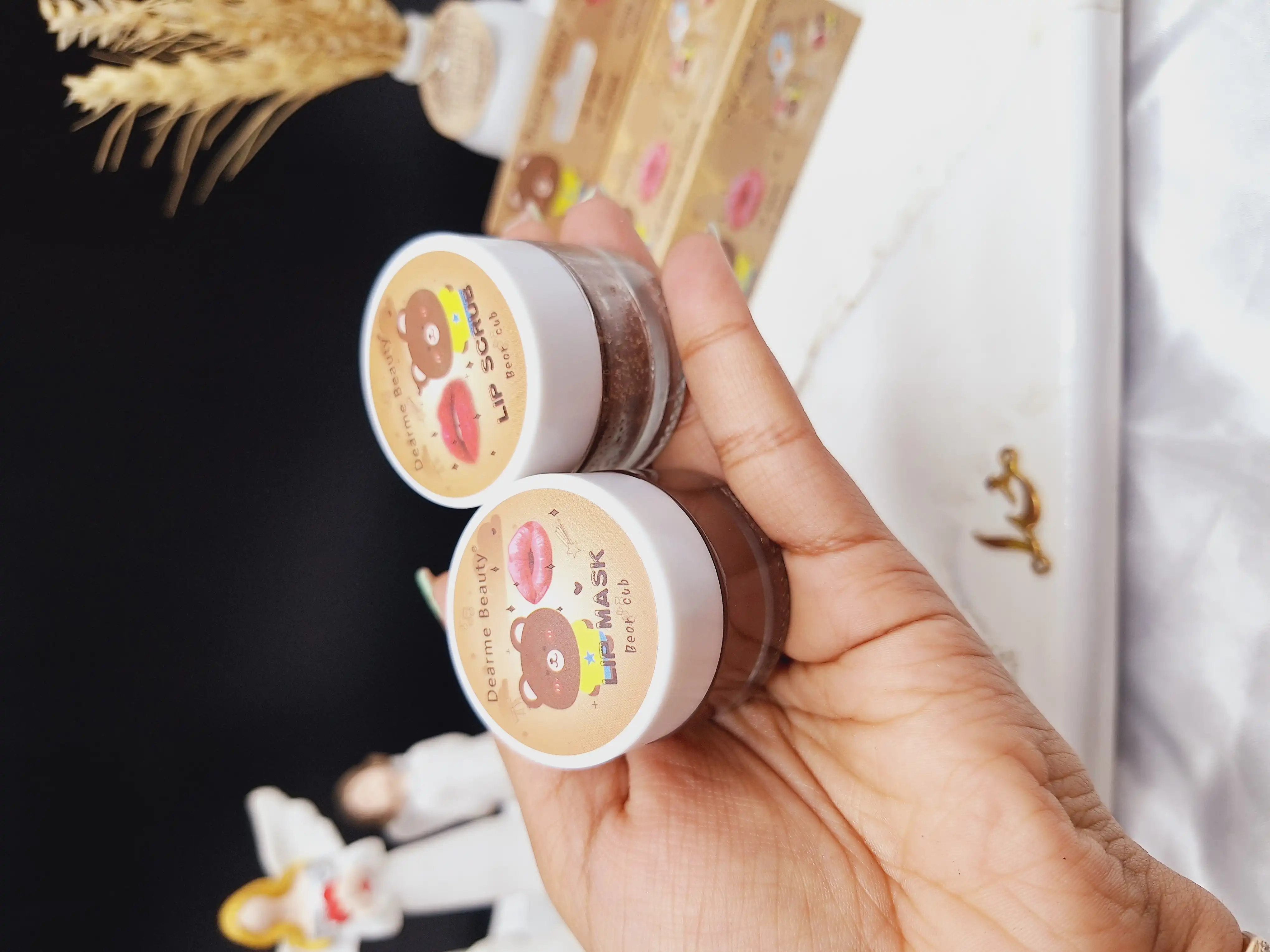 پک بالم و اسکراب لب کاکائویی برند دیرمی بیوتی Dearme Beauty کد D017