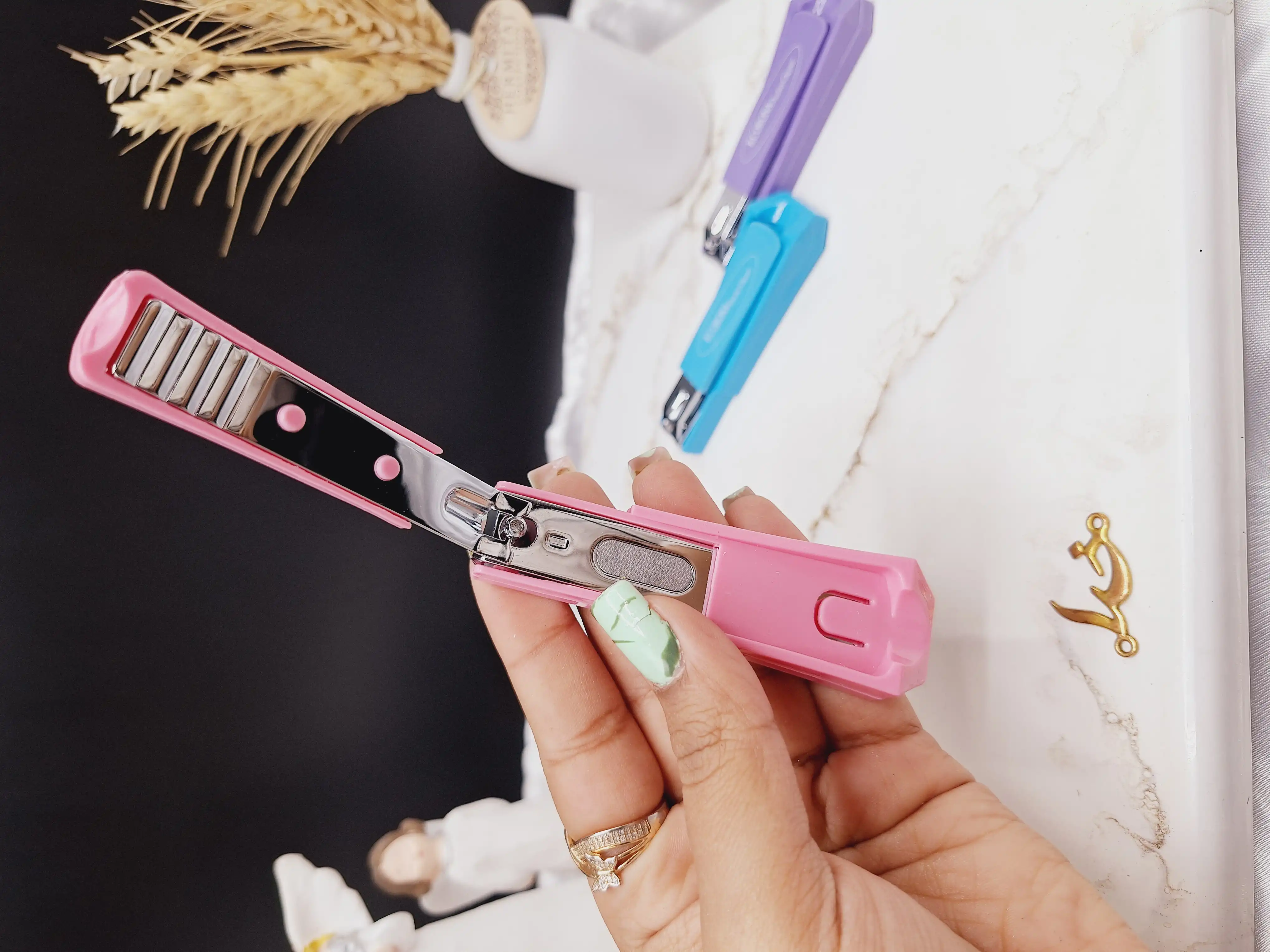 ناخن گیر سایز بزرگ رنگی KCORONA کد K212A_1