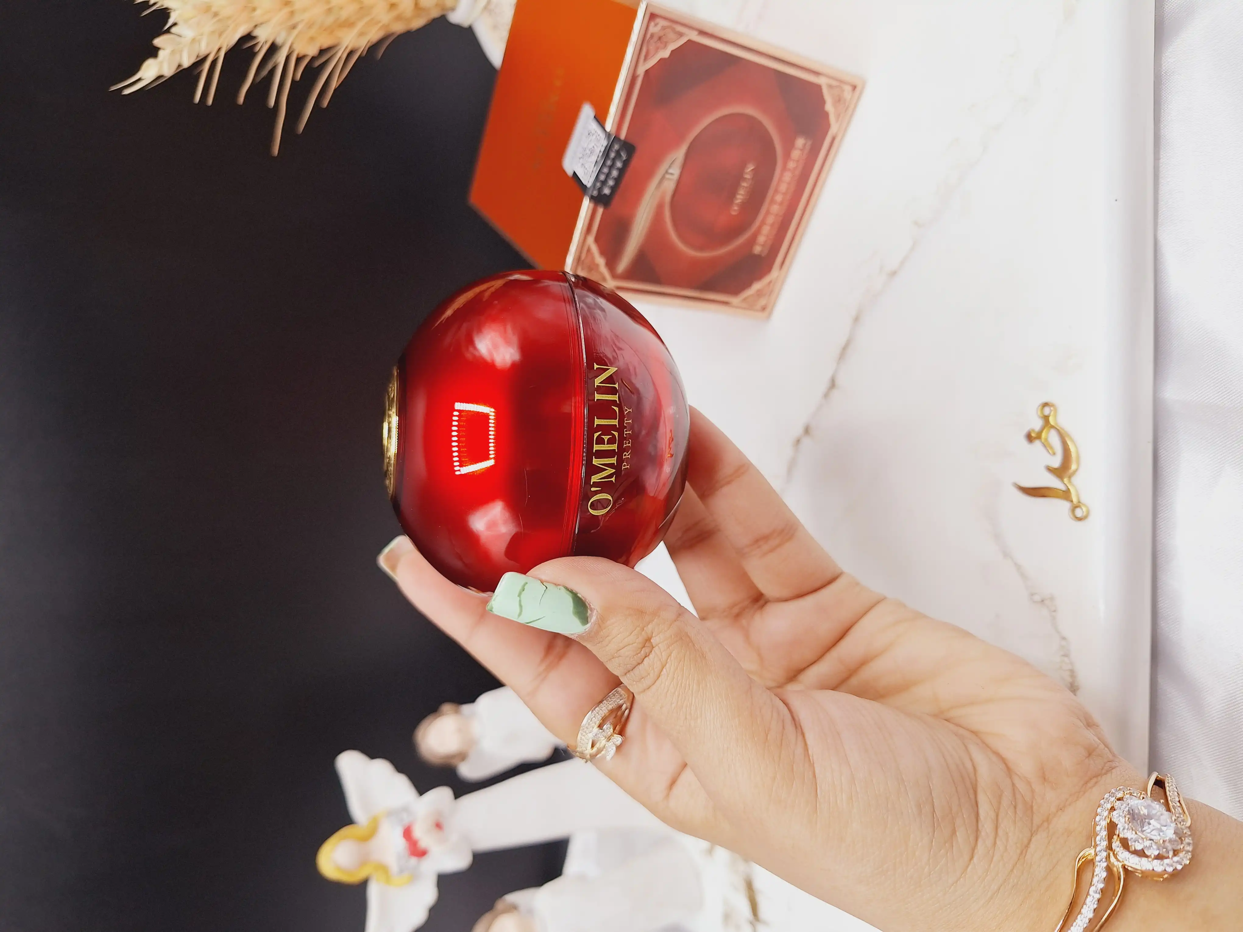 کرم جوان ساز رتینول خون اژدها برند O'MELIN کد 1867