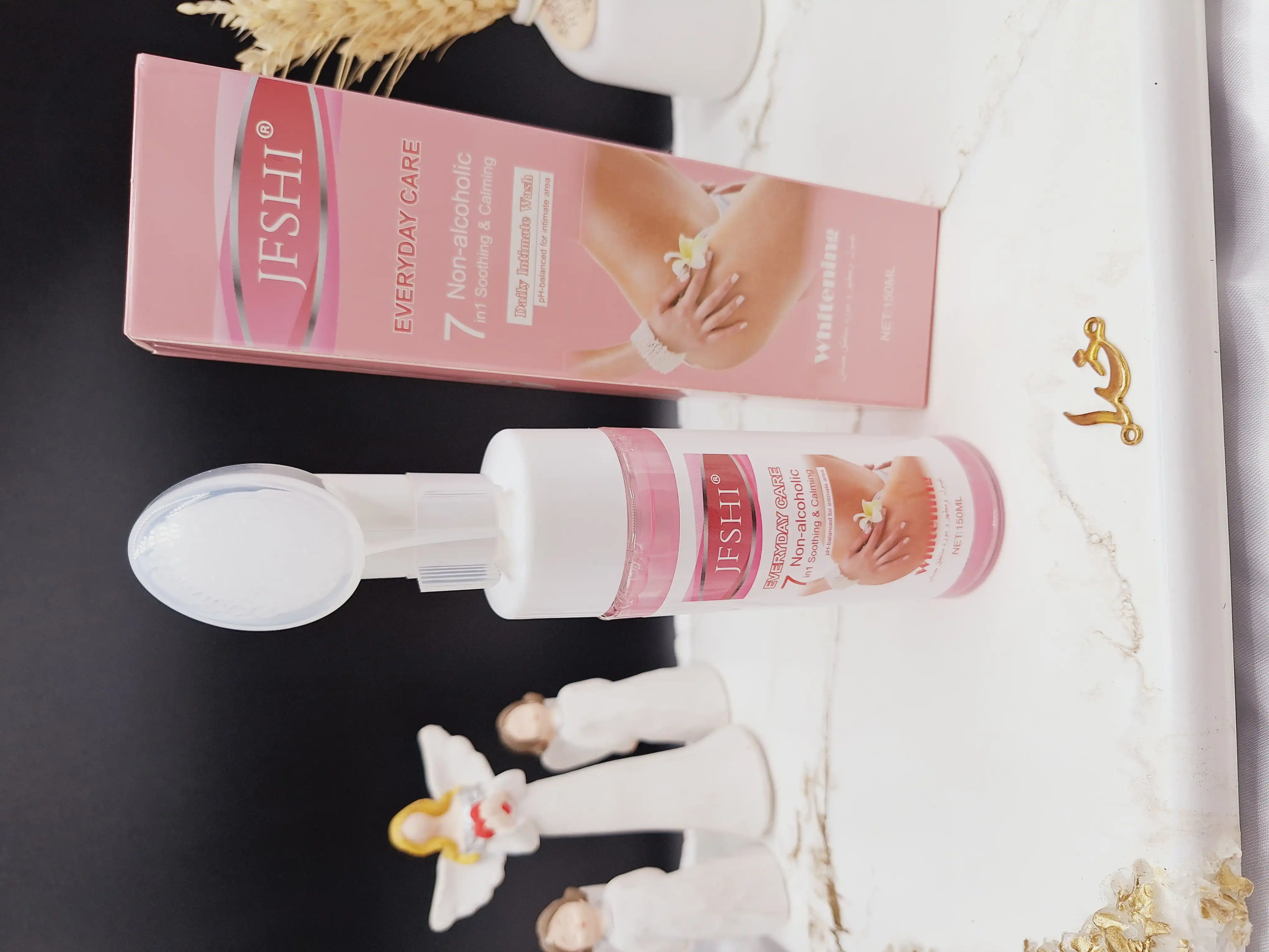 فوم براش دار شوینده نقاط حساس بدن سفید کننده کد J_3064