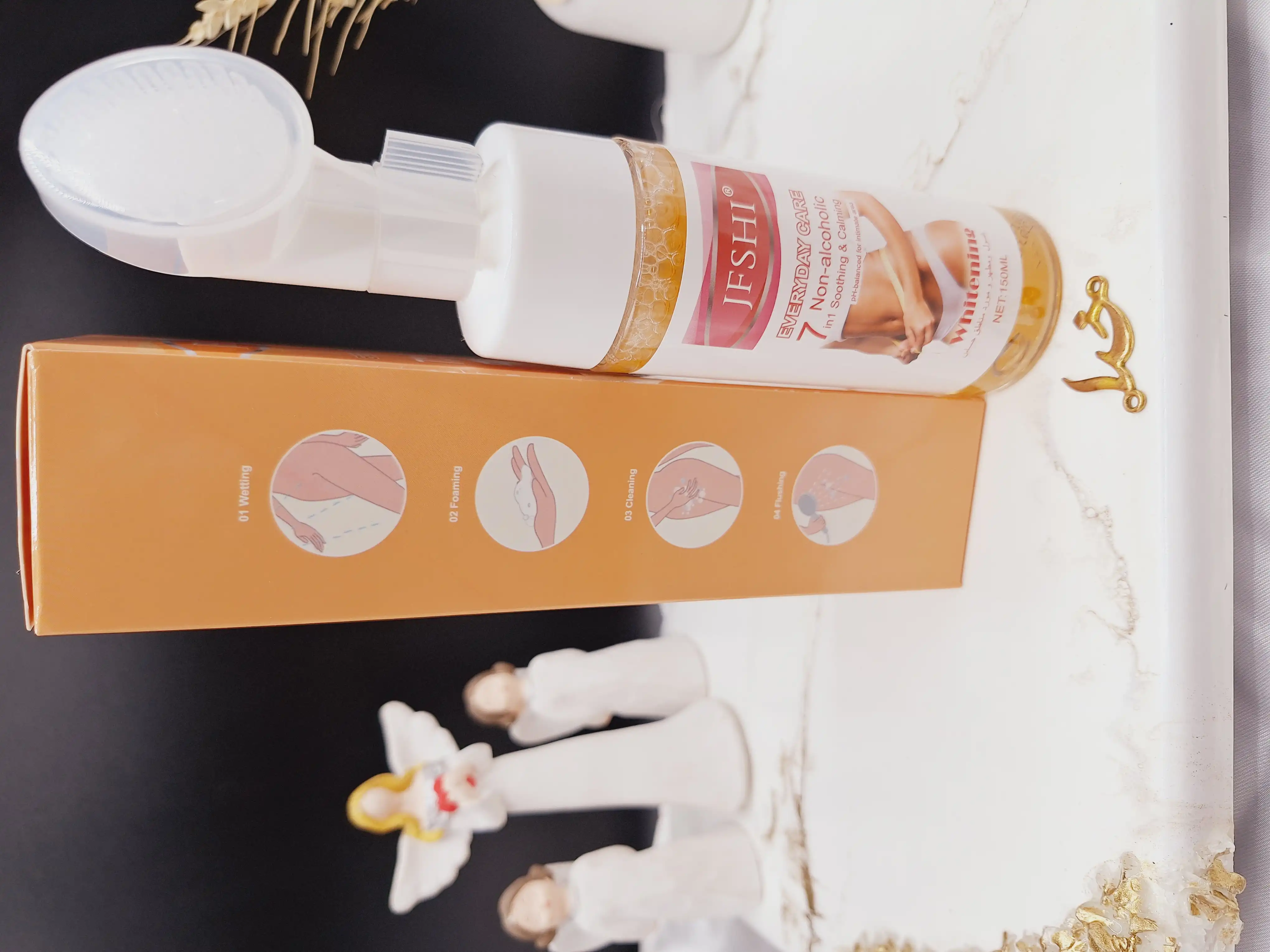 فوم براش دار شوینده و ضدعفونی کننده نقاط حساس JFSHI  کد J_3062