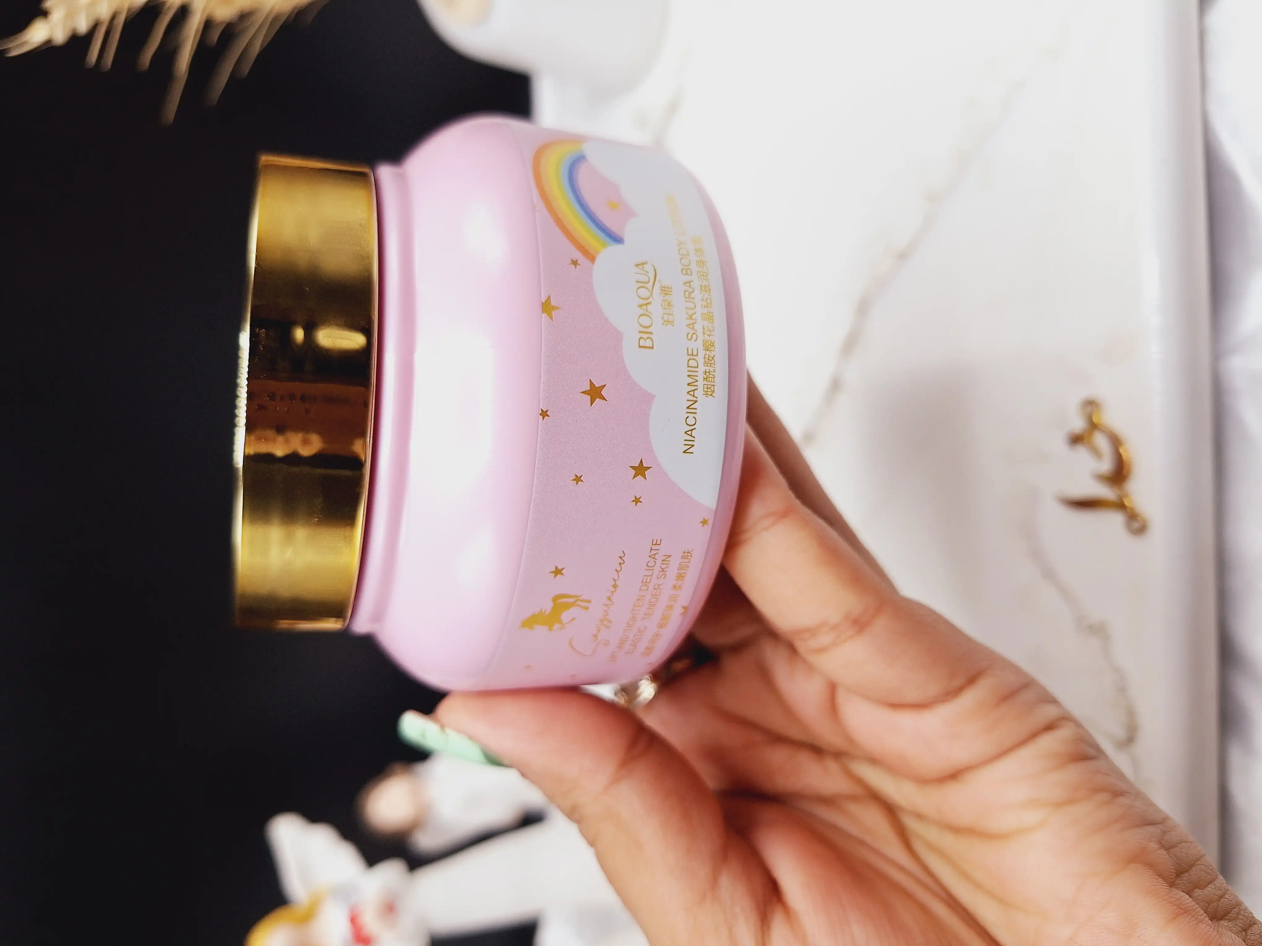 لوسیون بدن کاسه ای طرح یونیکورن بیوآکوا BIOAQUA کد BQY 07552