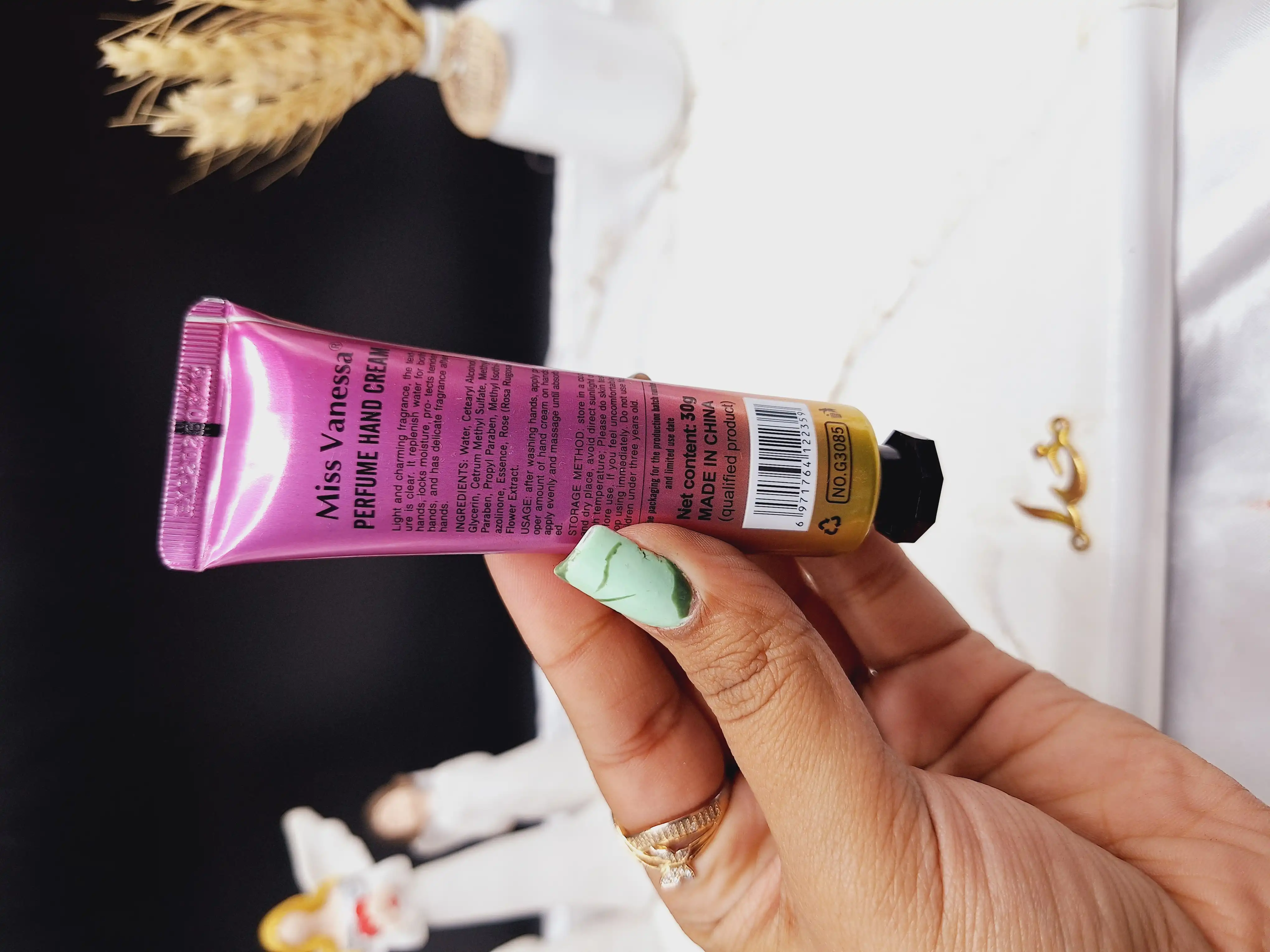 کرم دست 30 گرم ادکلنی PINK CHARM  برند Miss Vanessa  کد G3085