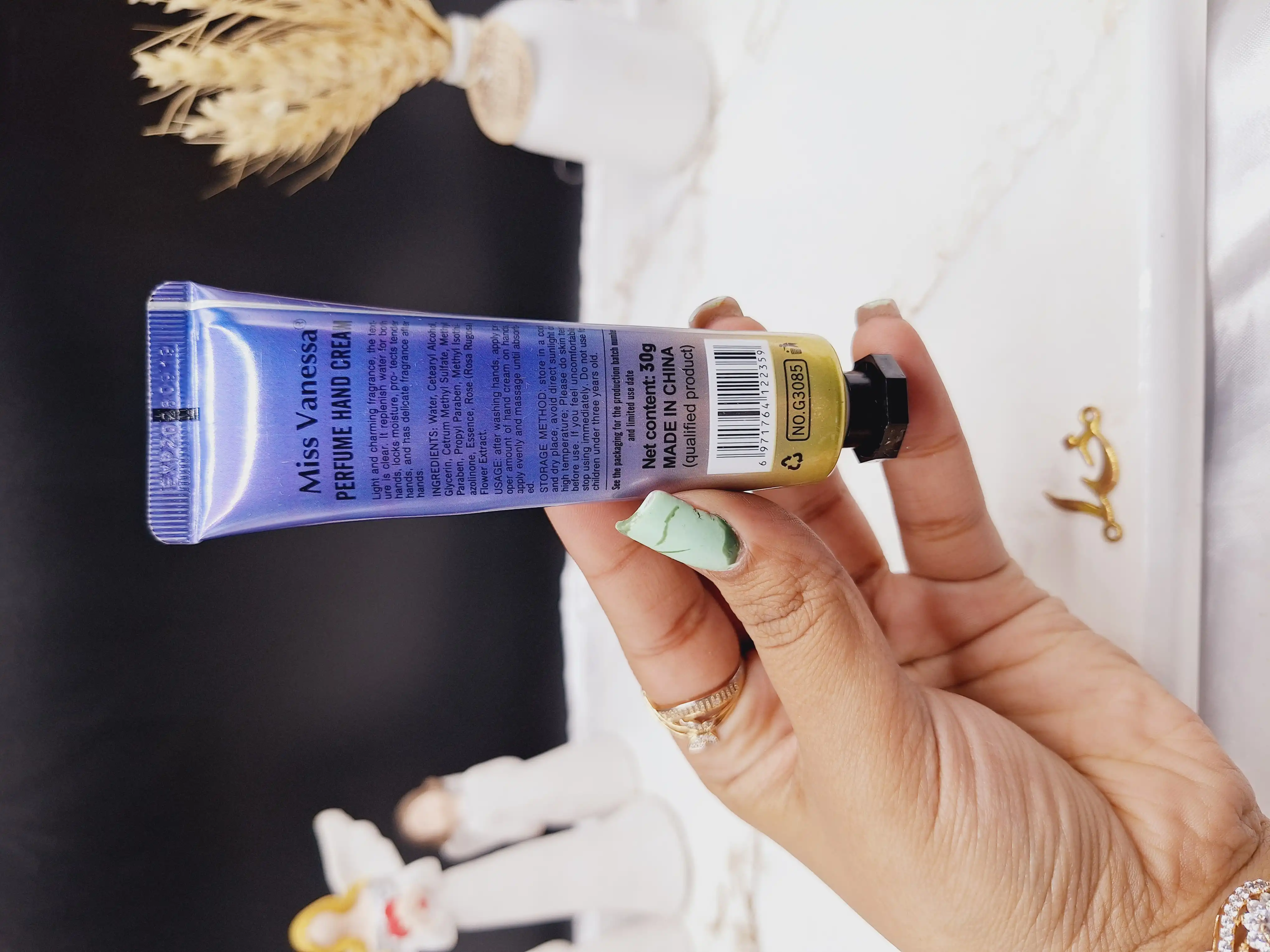 کرم دست 30 گرم ادکلنی BOUNDLESS SELFبرند Miss Vanessa  کد G3085