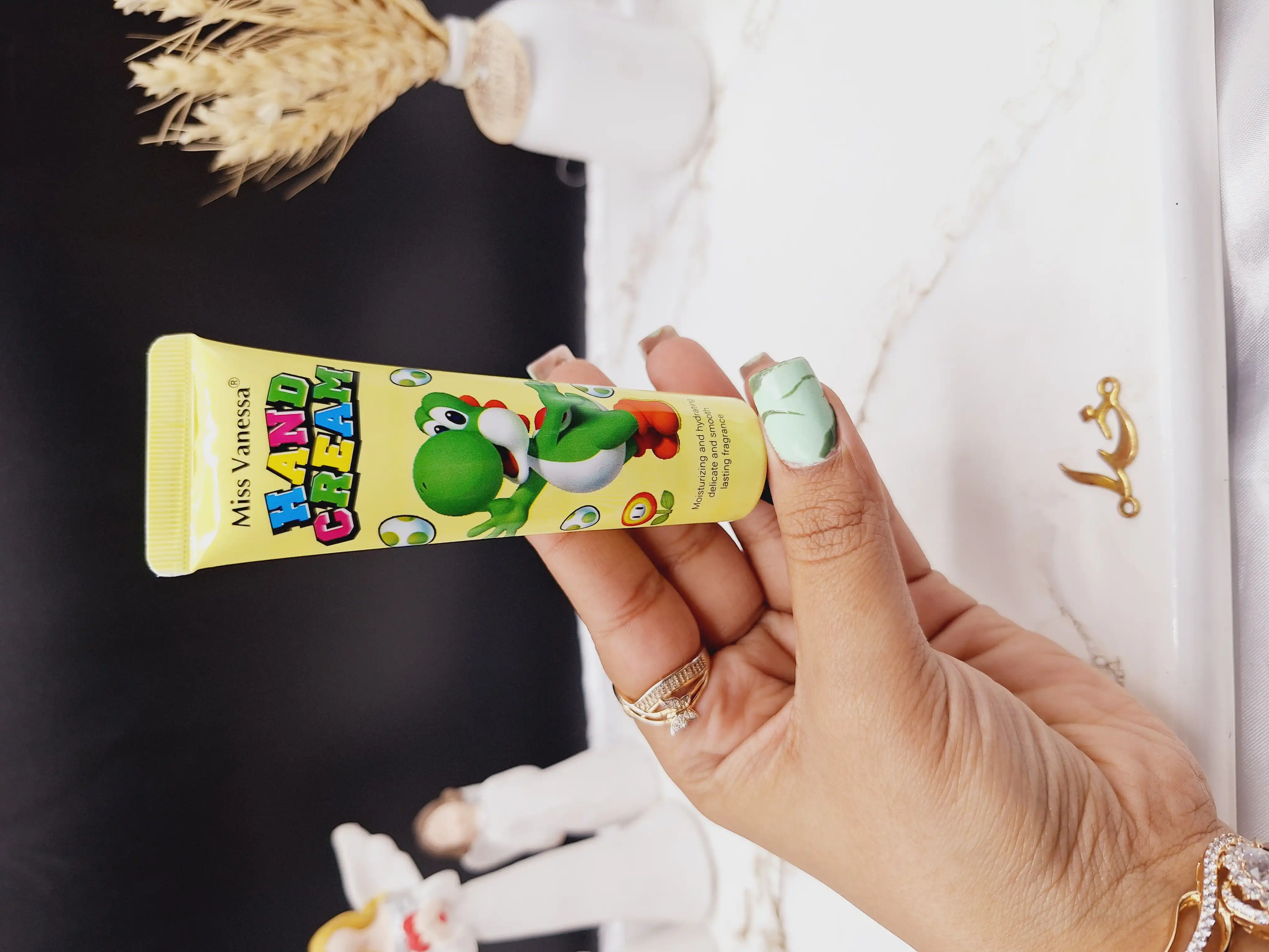 کرم دست 30 گرم دایناسور سبز برند Miss Vanessa کد G3139
