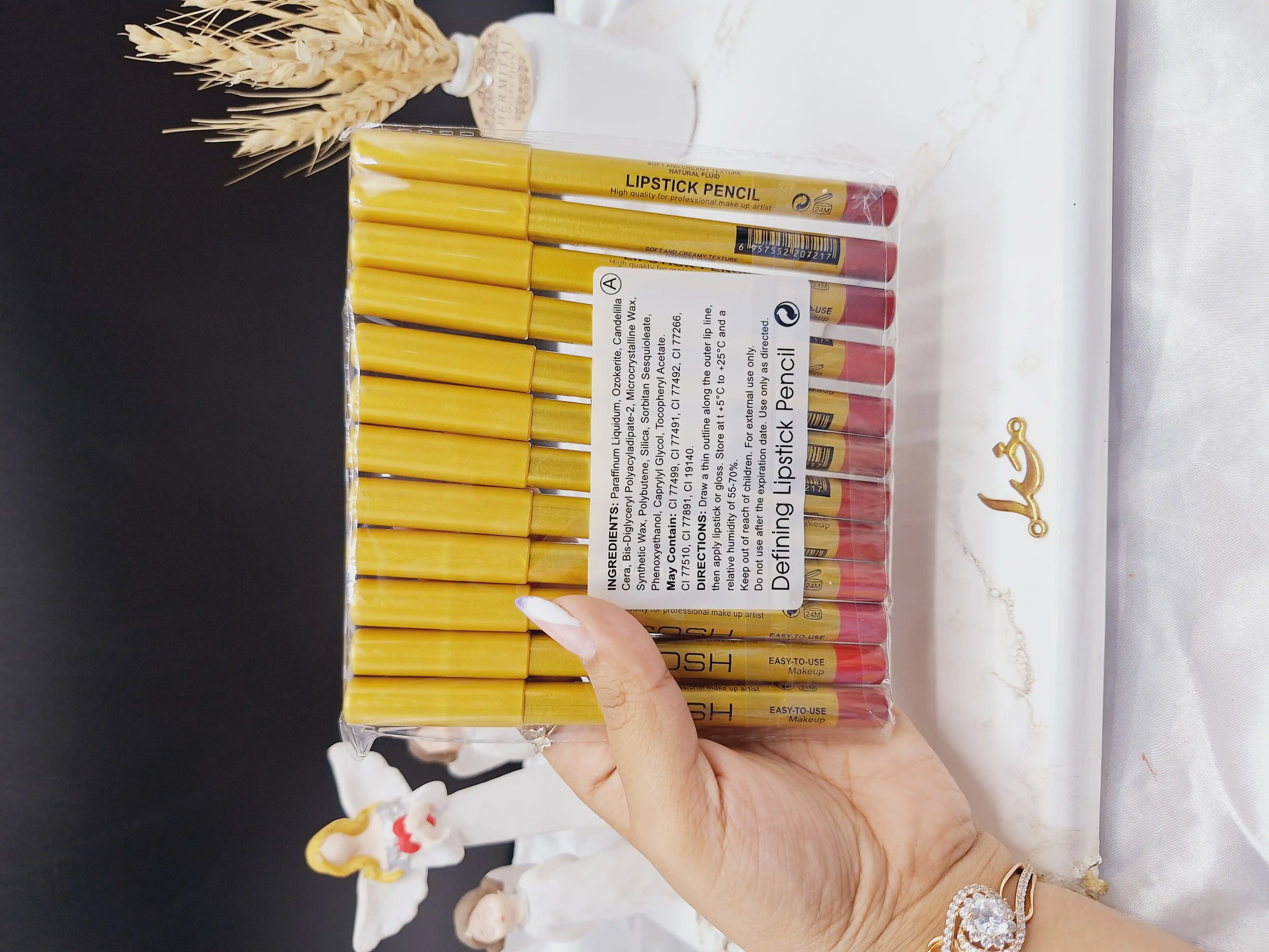 پک رژ مدادی پوکه طلایی گاش GOSH