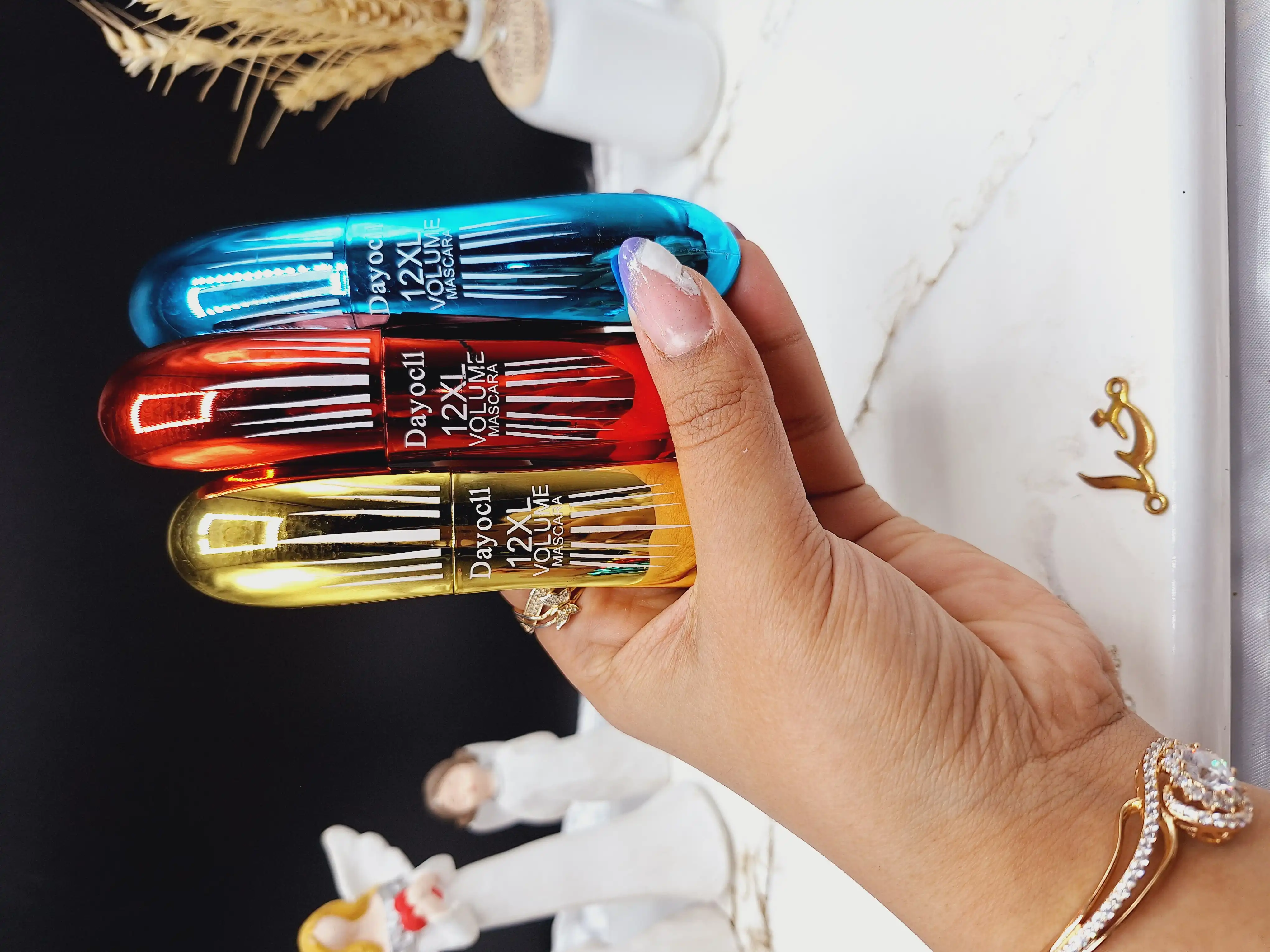 ریمل 24 ساعته و بلند کننده  برند دایسل Dayocll کد MY2030