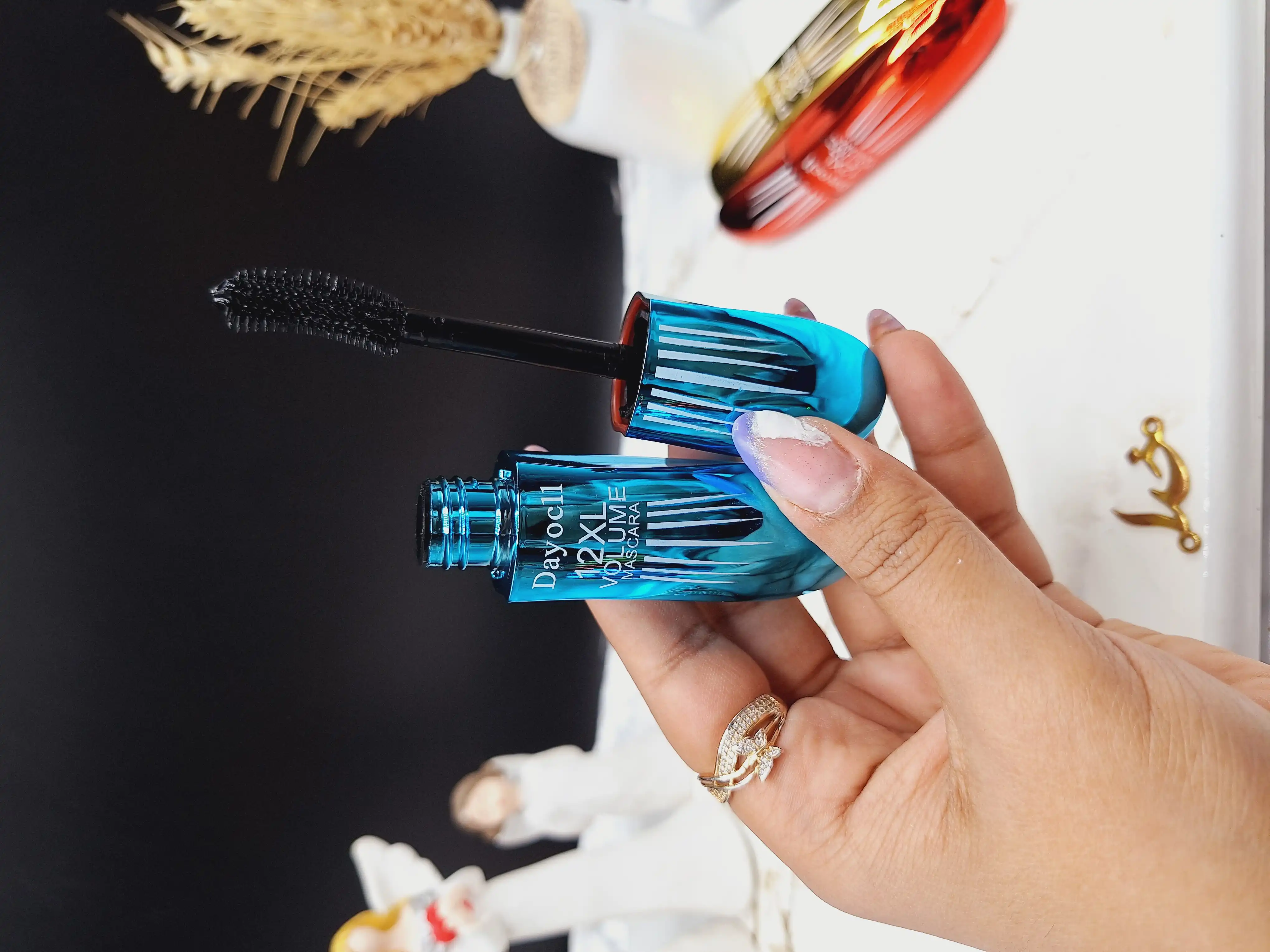 ریمل 24 ساعته و بلند کننده  برند دایسل Dayocll کد MY2030