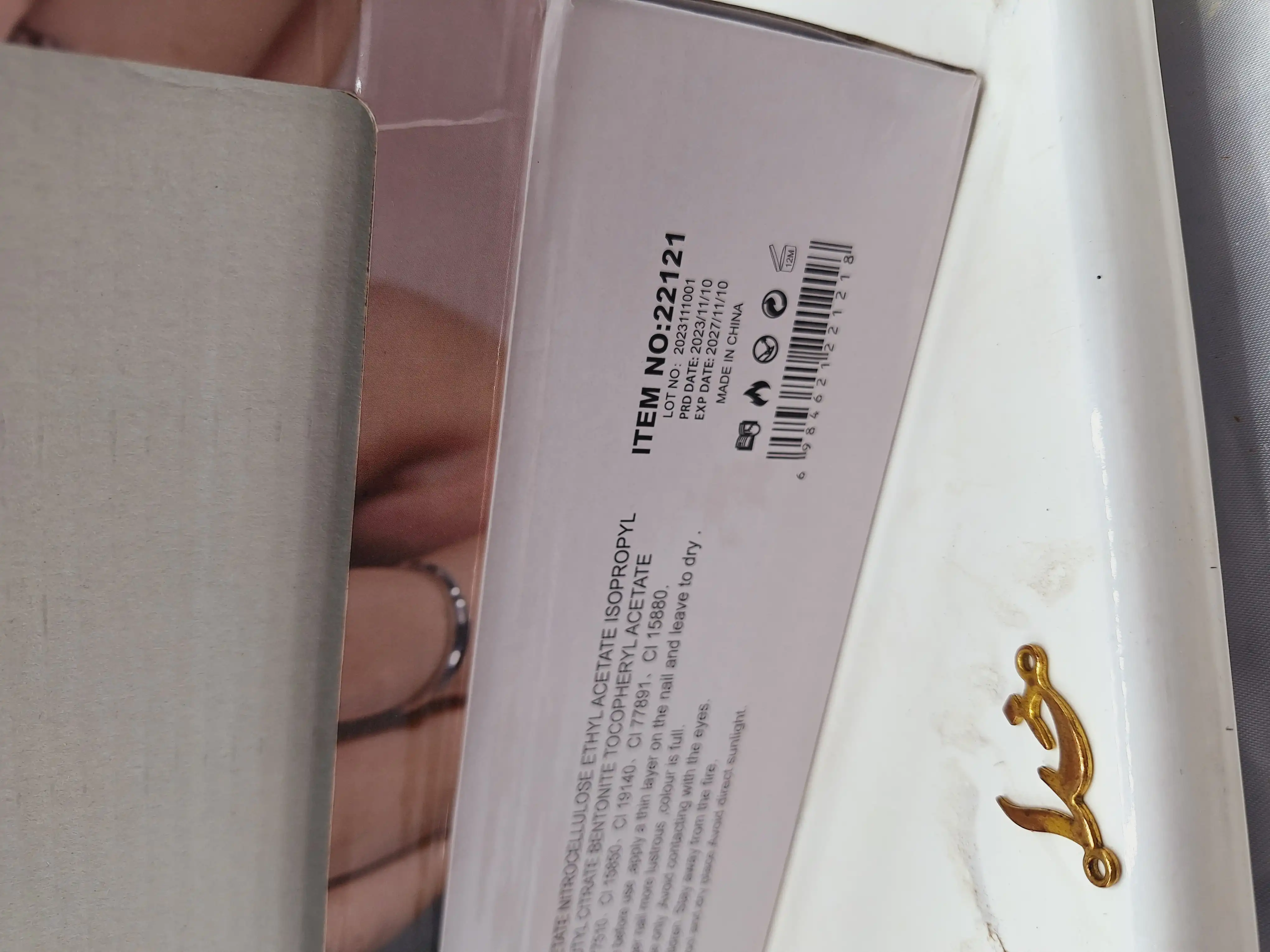 لاک ناخن برند رینا RINNA کد 22121