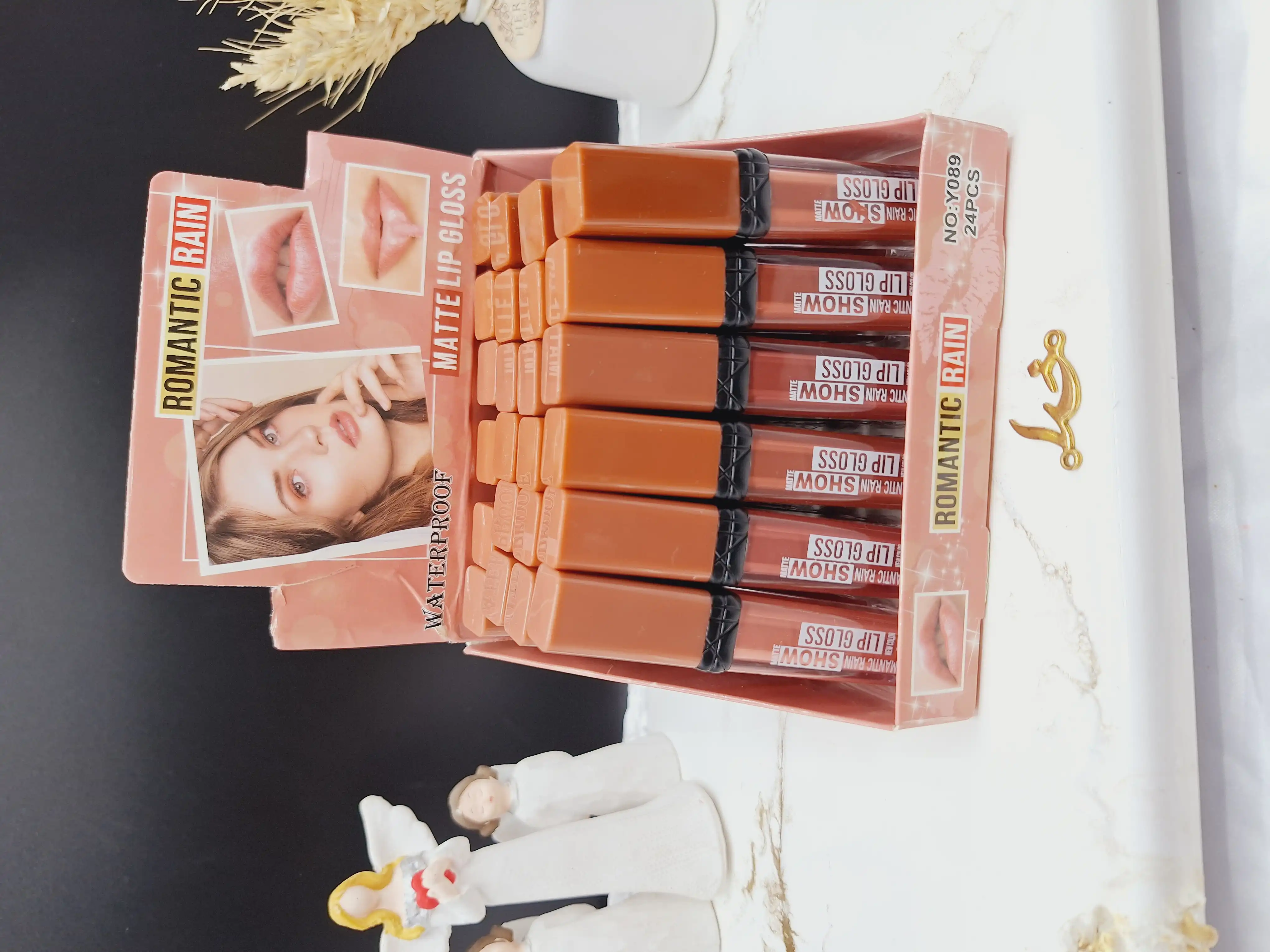 پک رژ لب مایع 6 عددی ضد آب برند رومانتیک راین ROMANTIC RAIN کد Y 089