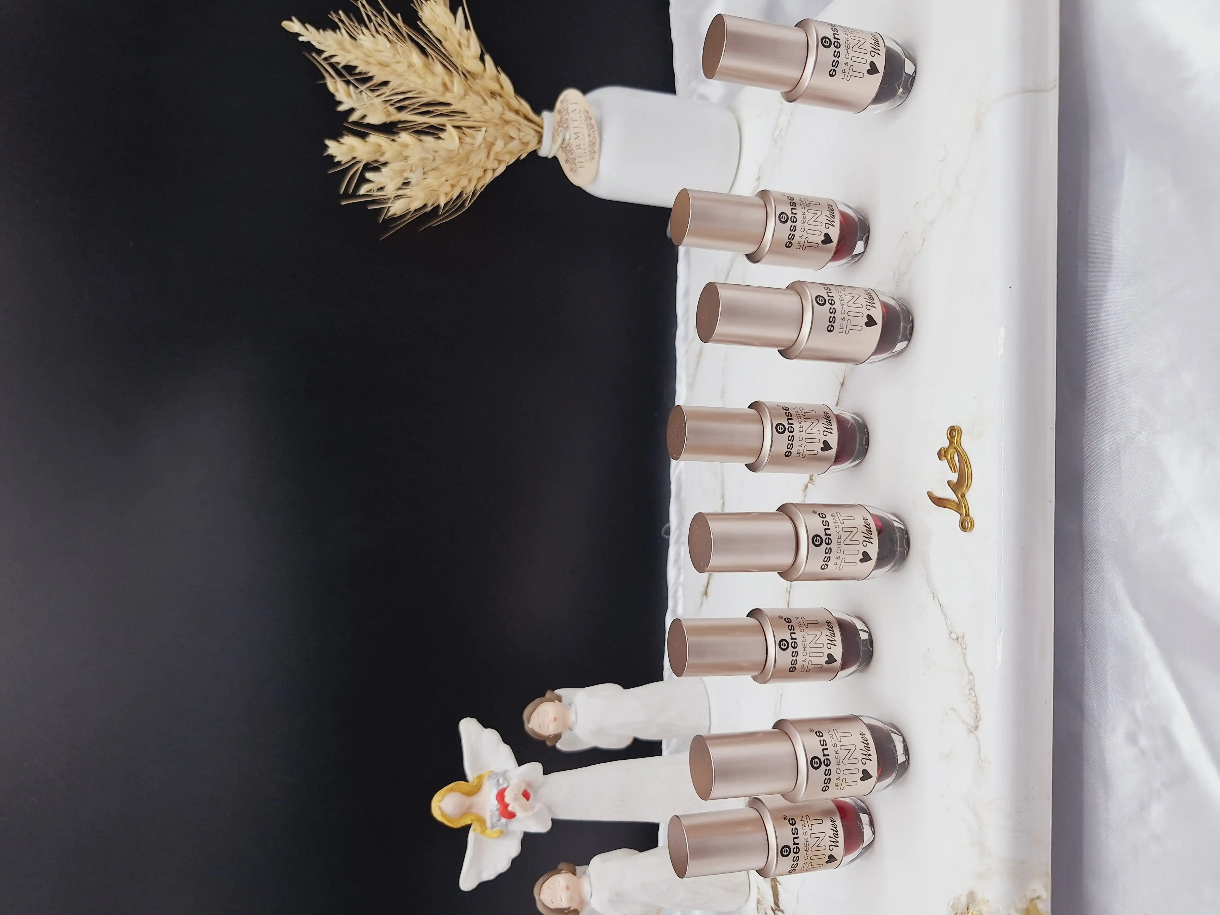 تینت لب برند اسنس essence کد GS 122