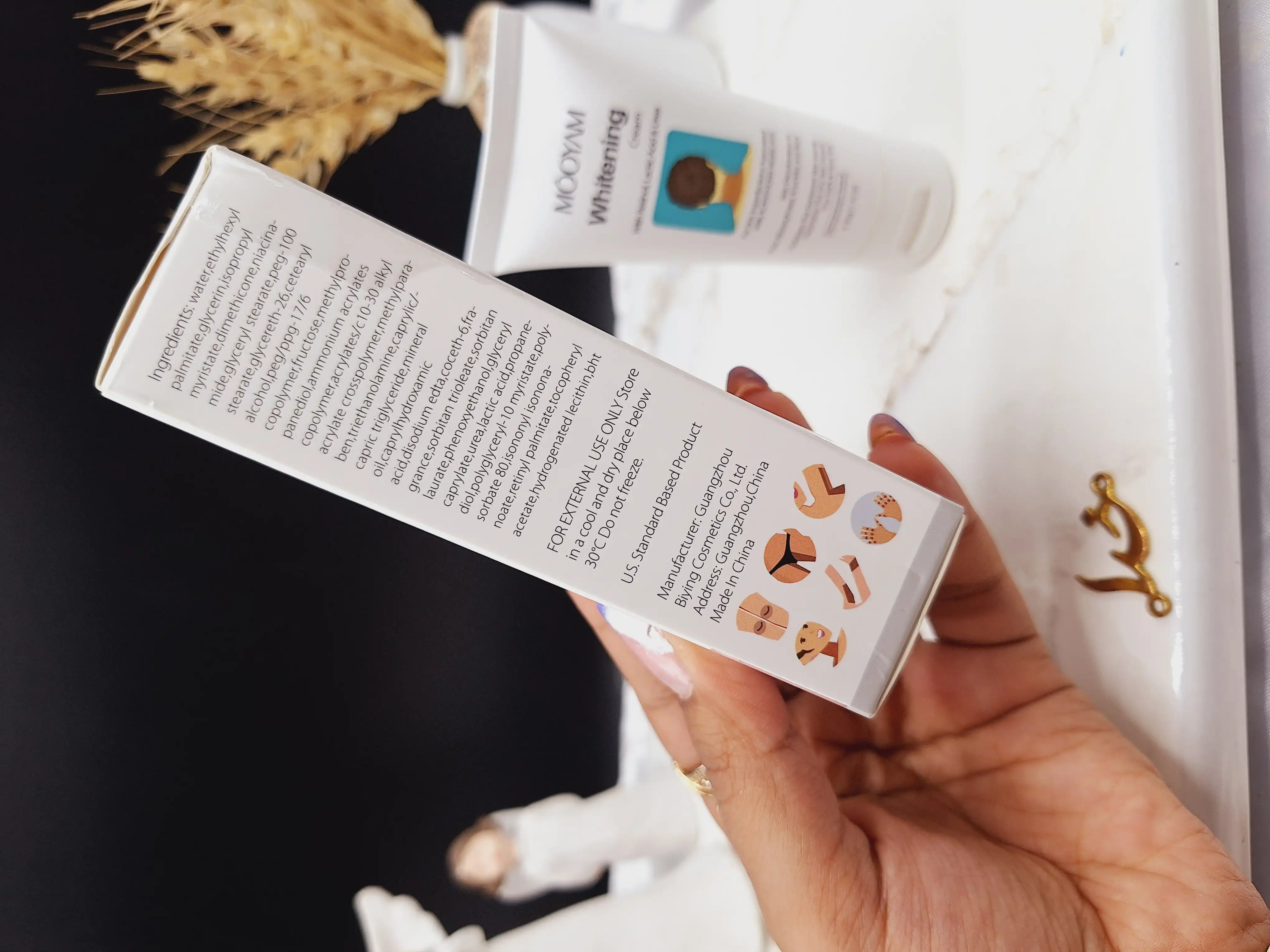 کرم روشن کننده نواحی حساس بدن مویام MOOYAM کد 6108