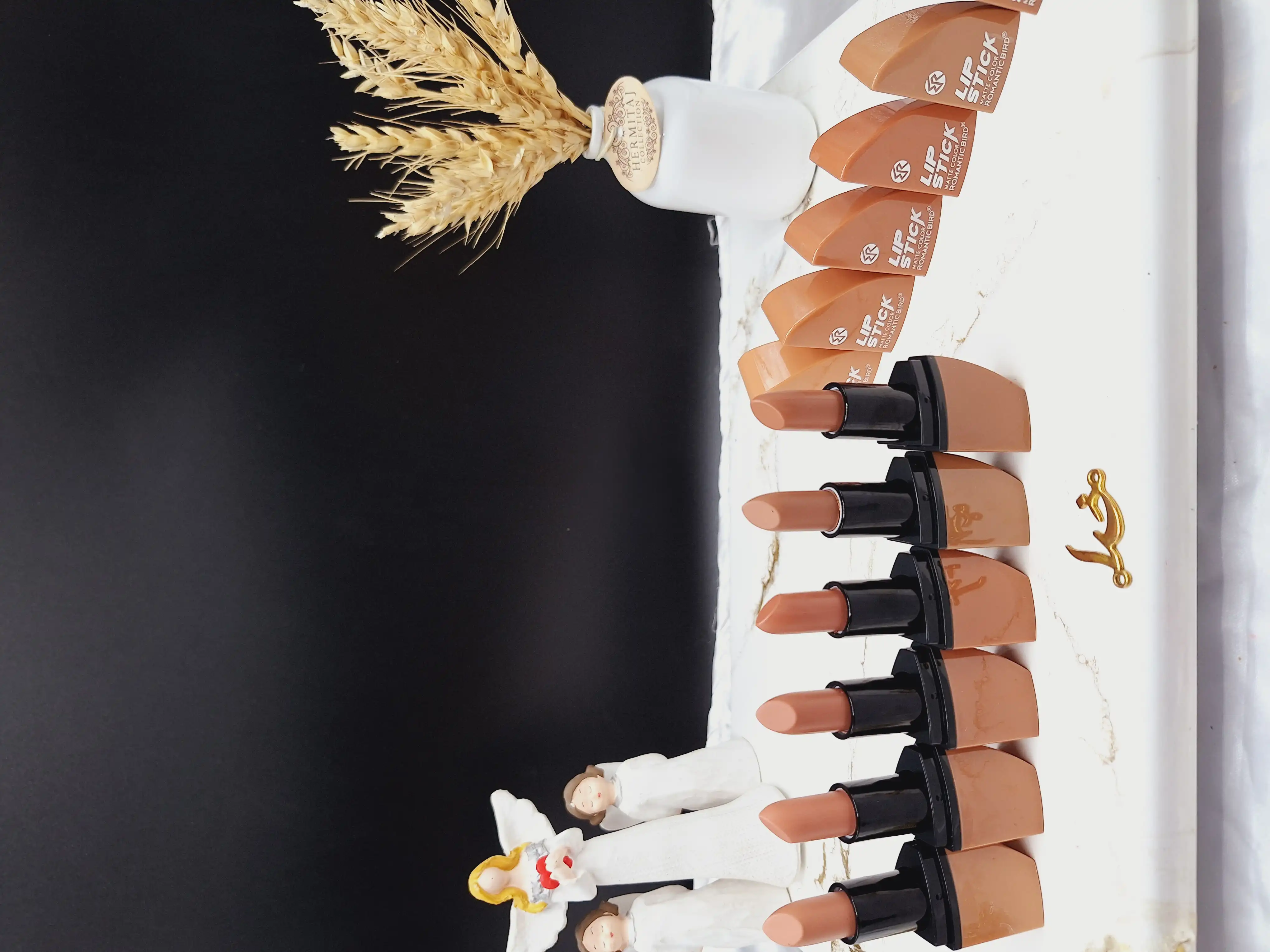 پک رژلب جامد 6 عددی برند رومانتیک برد ROMANTIC BIRD کد R4698L