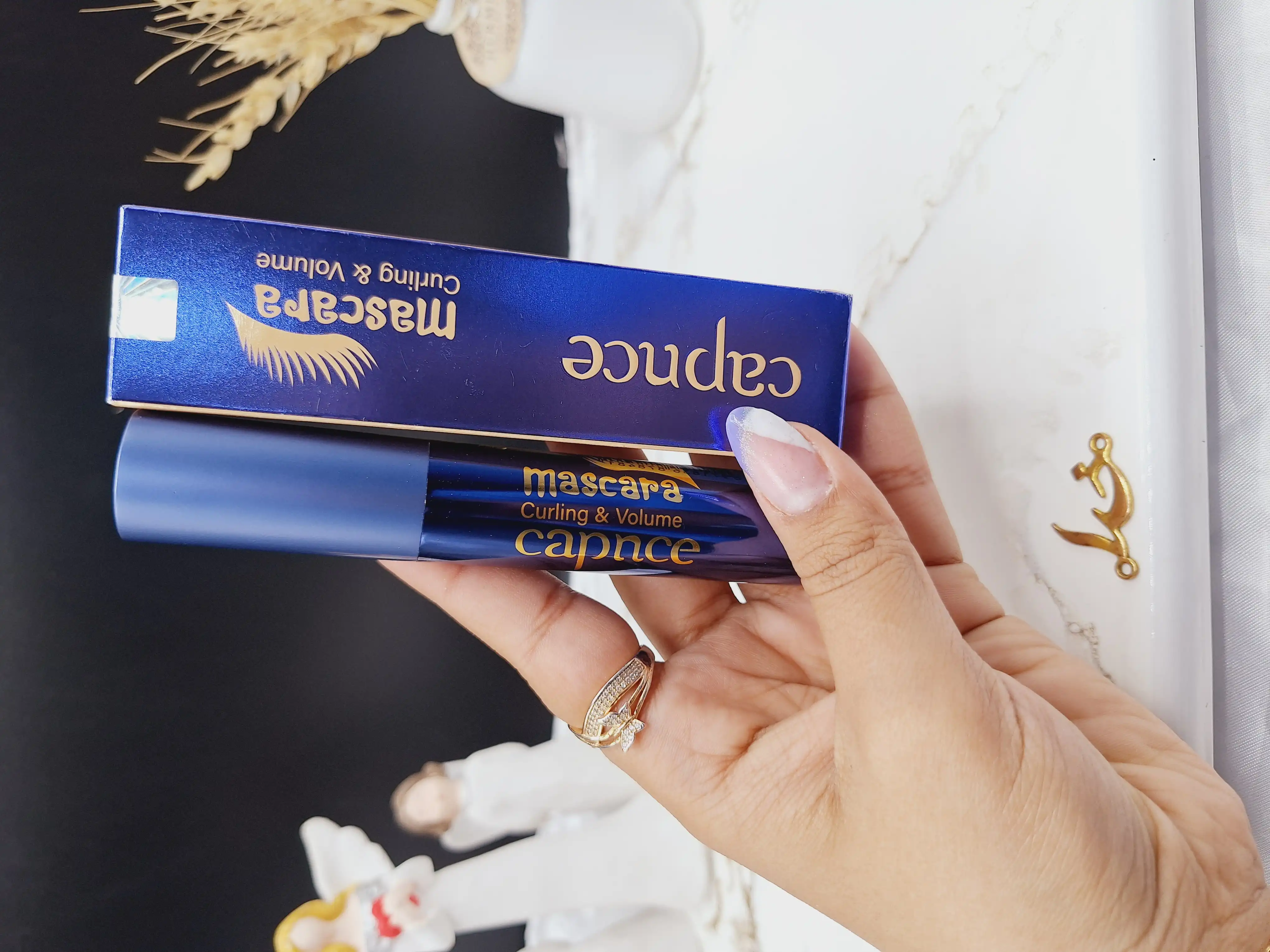 ریمل حجم دهنده و بلند کننده ماسکارا برند کاپنس capnce کد 3145