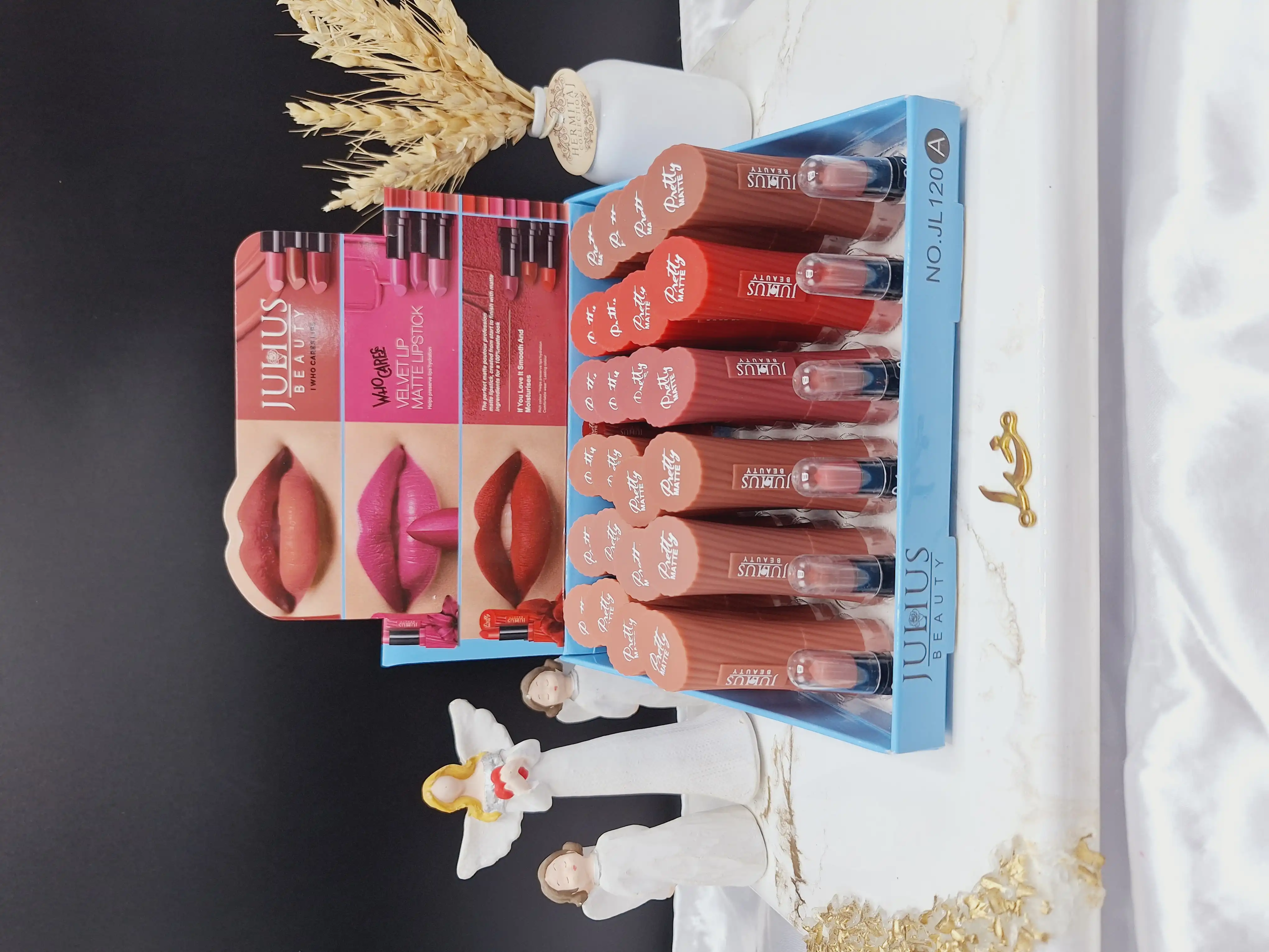 پک رژ لب جامد 6 عددی برند جولیوس JULIUS کد JL 120 A