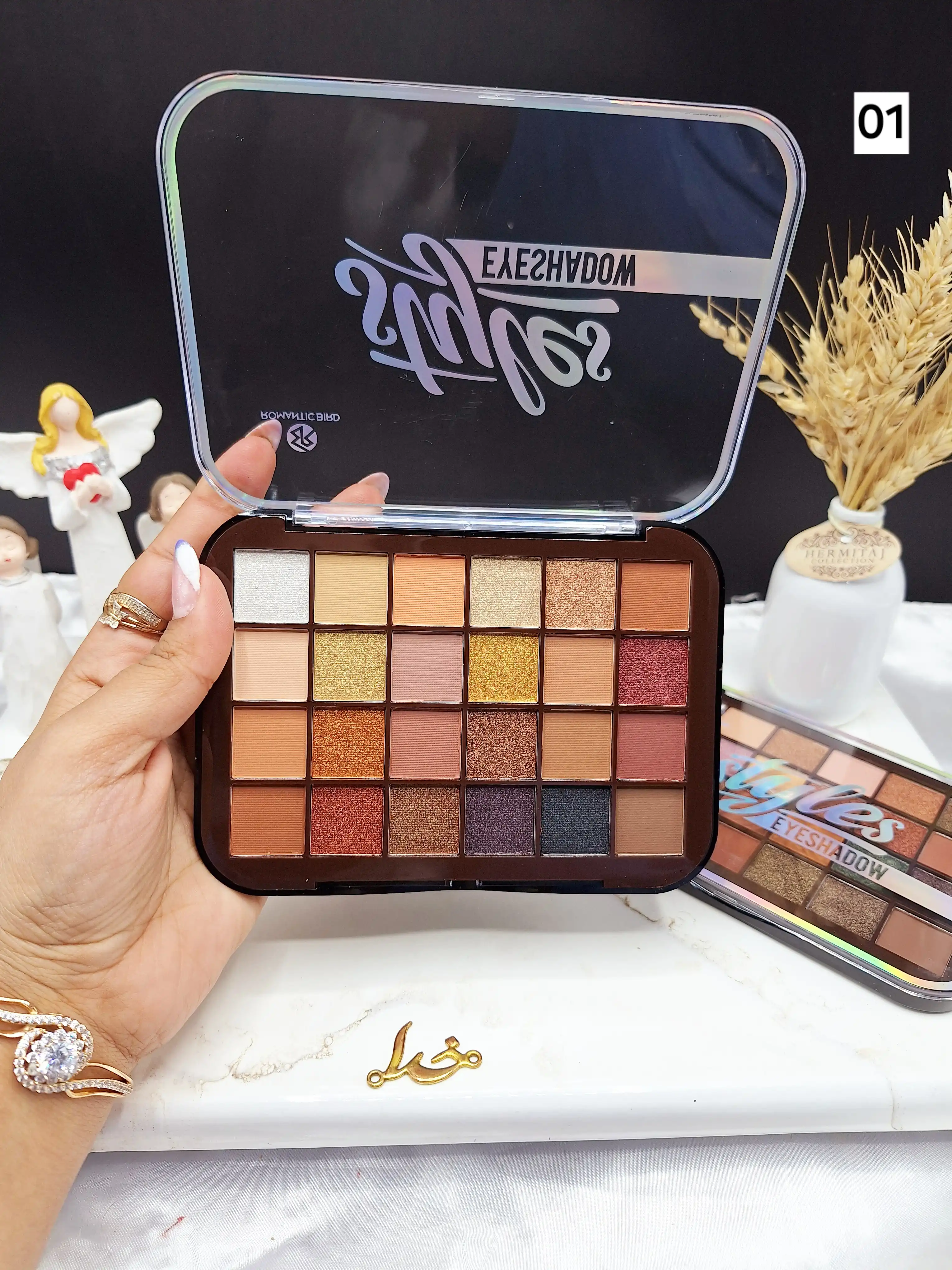 پالت سایه 24 رنگ برند styles کد  T523