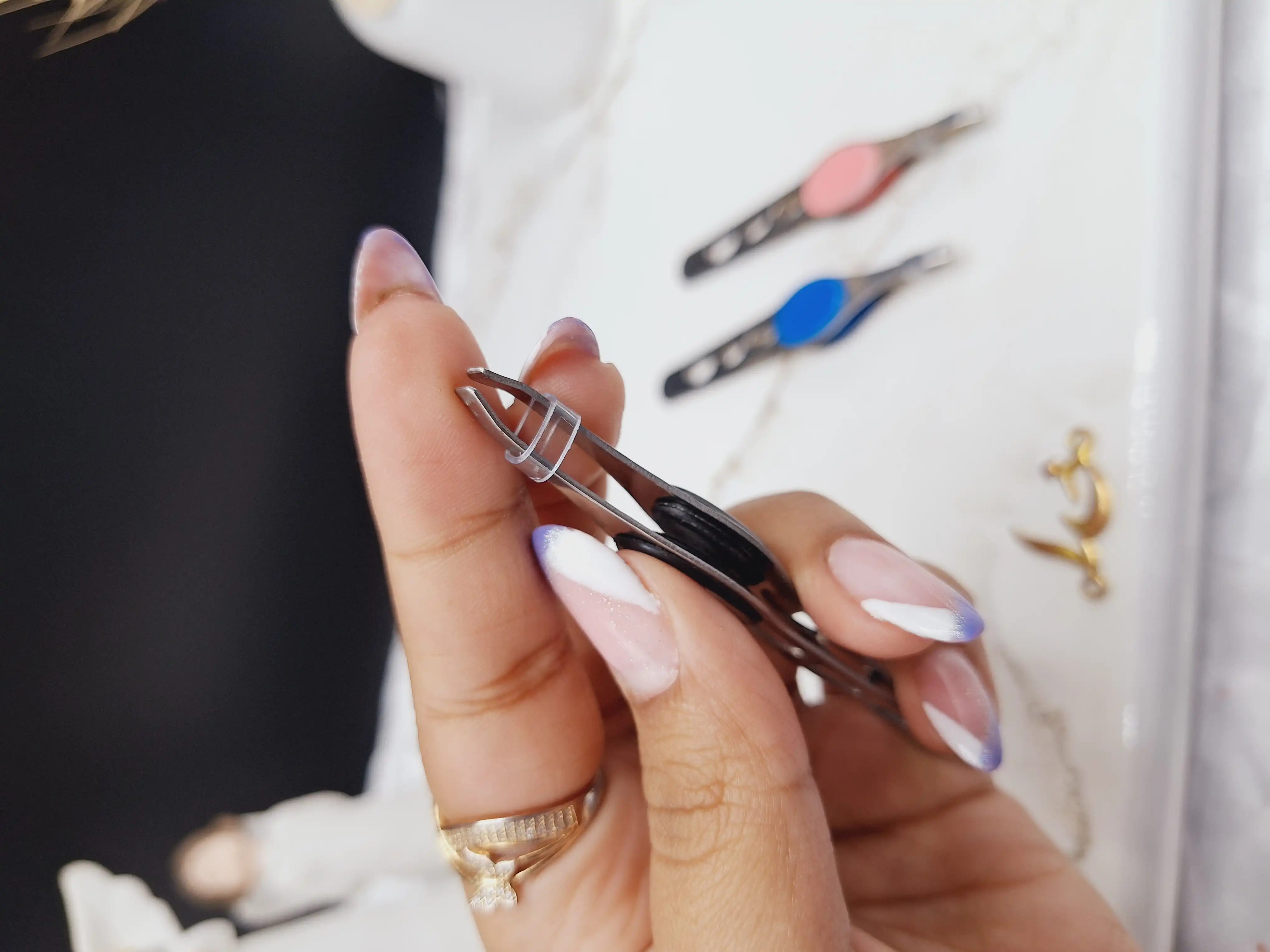 موچین انگشتی دکمه ای استیل کد برند POLILIKE کد B011